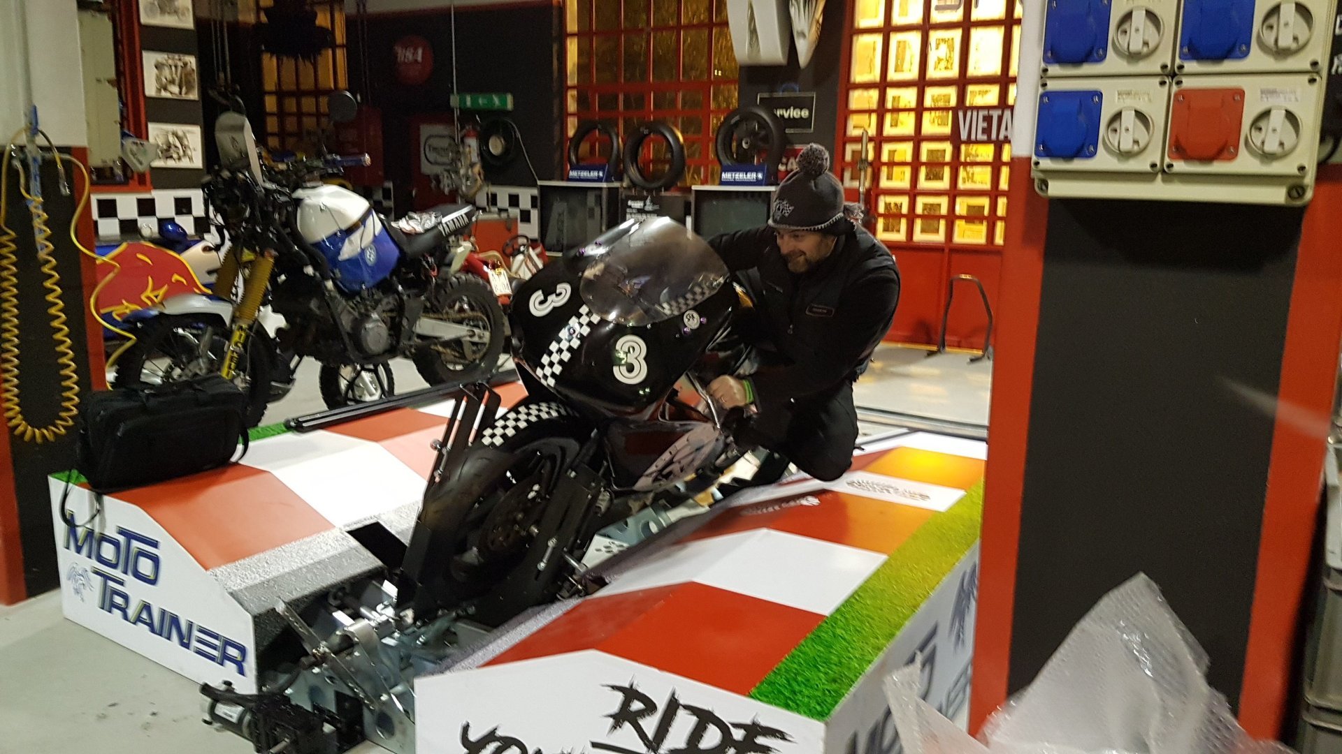 Motorradsimulator Motorradsimulator