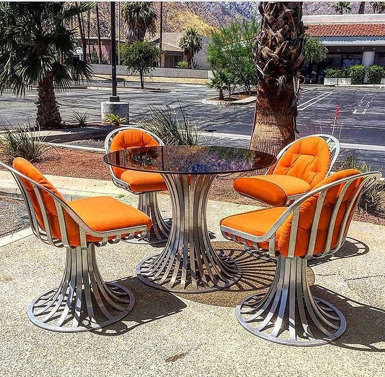 Modernway MidCentury Modern Outdoor Palm Springs, CA