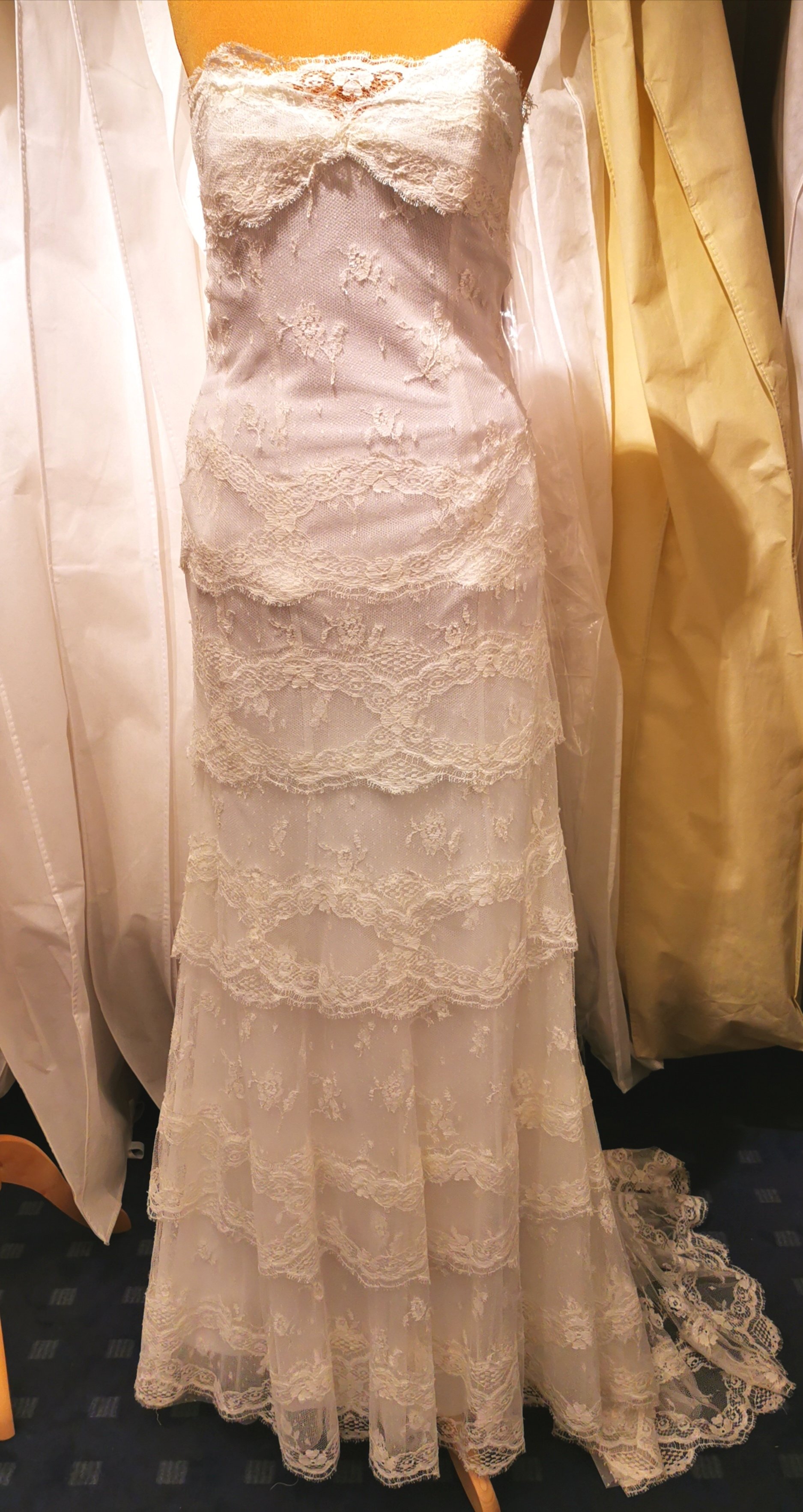 Unsere Second Hand Brautkleider