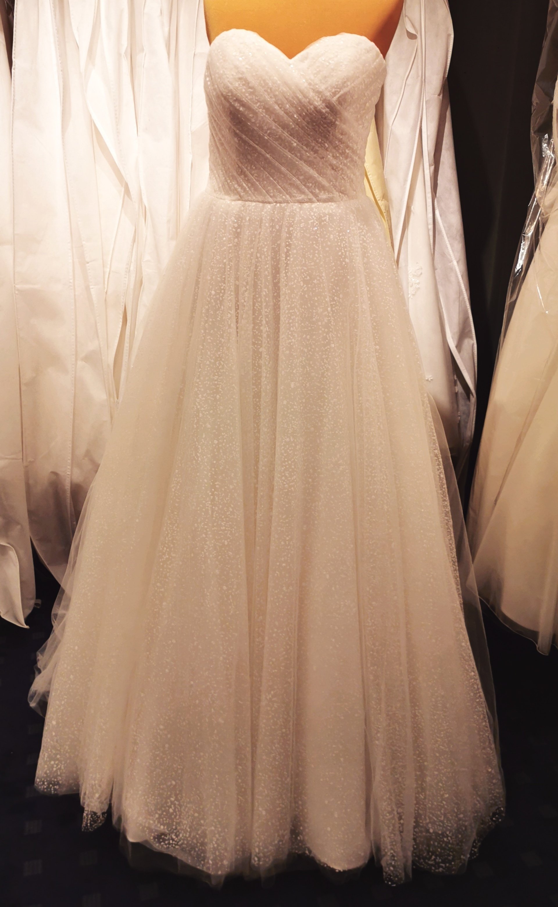 Unsere Second Hand Brautkleider