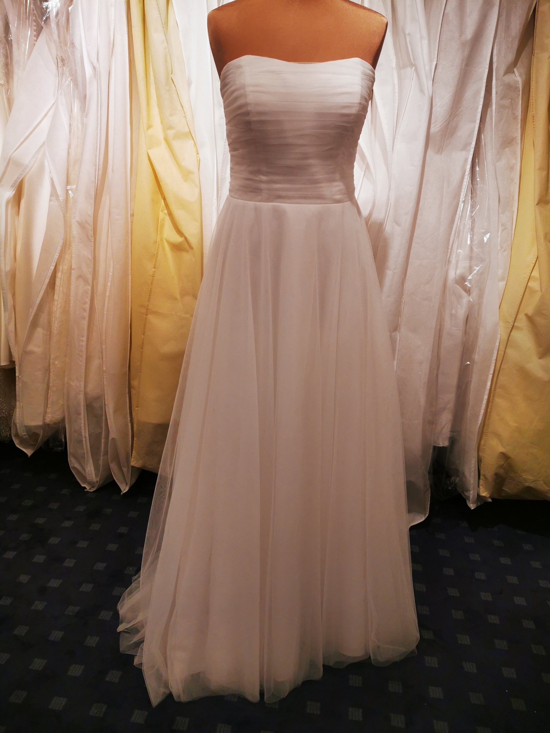 Unsere Second Hand Brautkleider