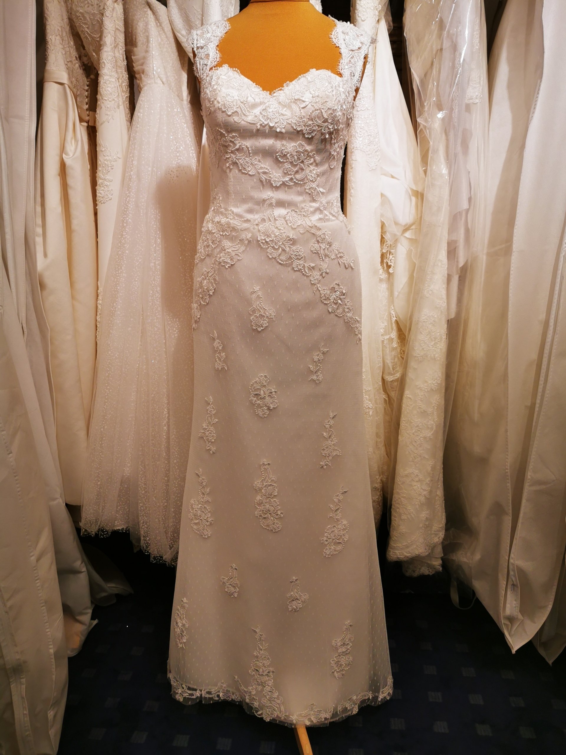 Unsere Second Hand Brautkleider