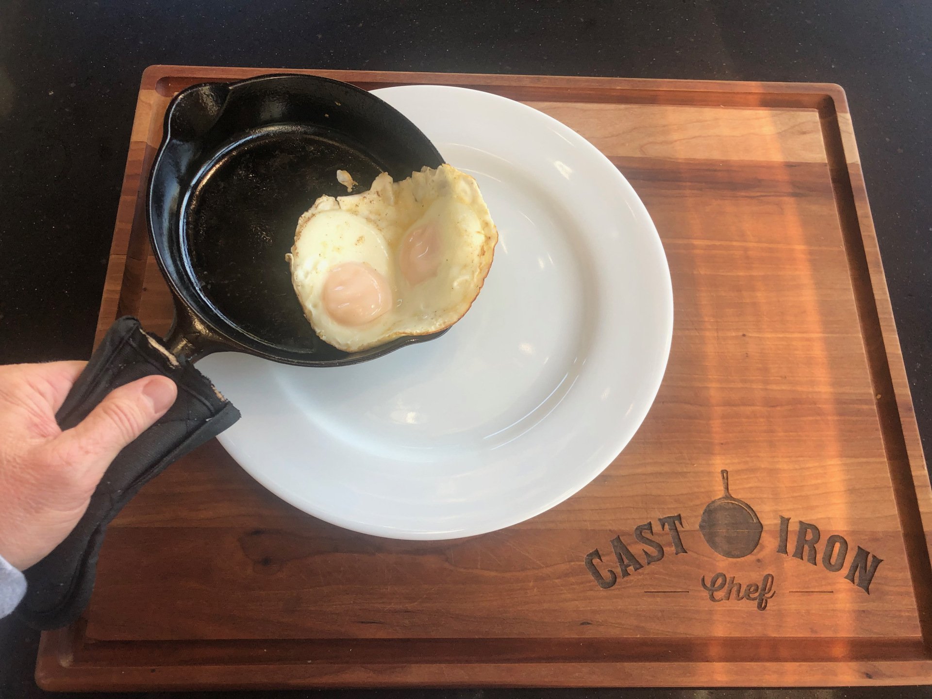 Cast Iron Fried Eggs