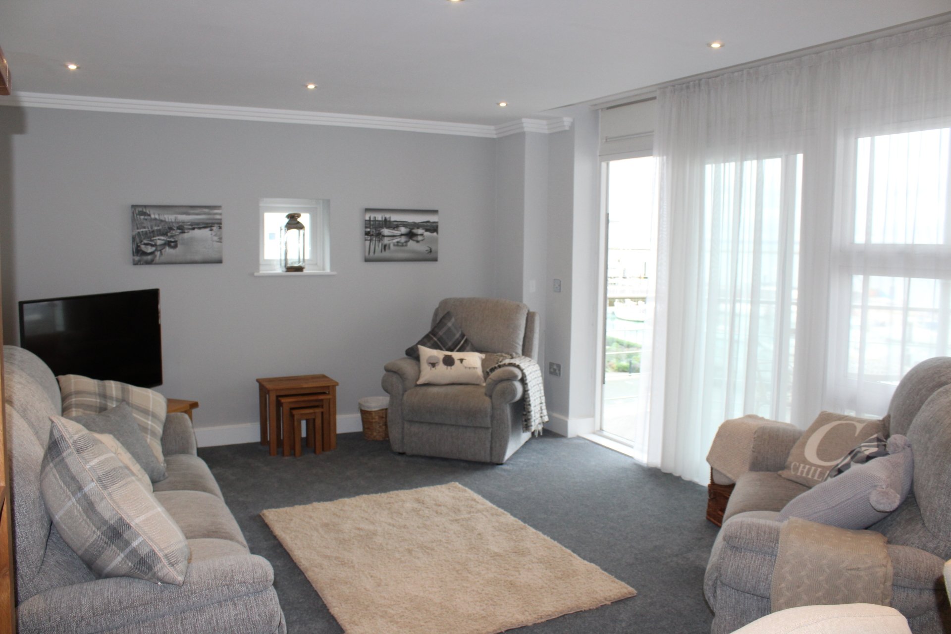 Wight Waterfront Holidays Luxury apartments in Cowes Isle Of Wight