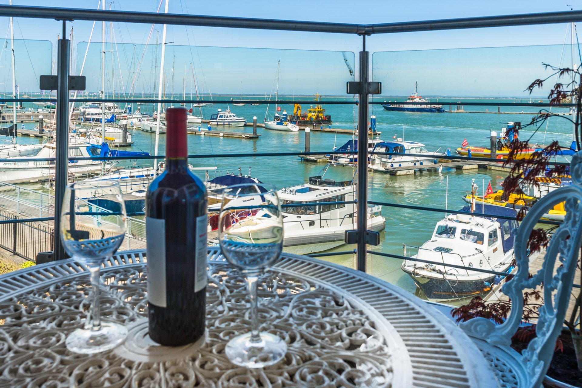 Wight Waterfront Holidays Luxury apartments in Cowes Isle Of Wight
