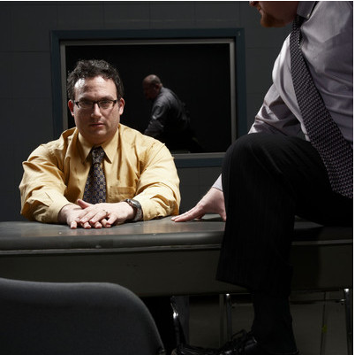 Detecting Misleading Behaviors