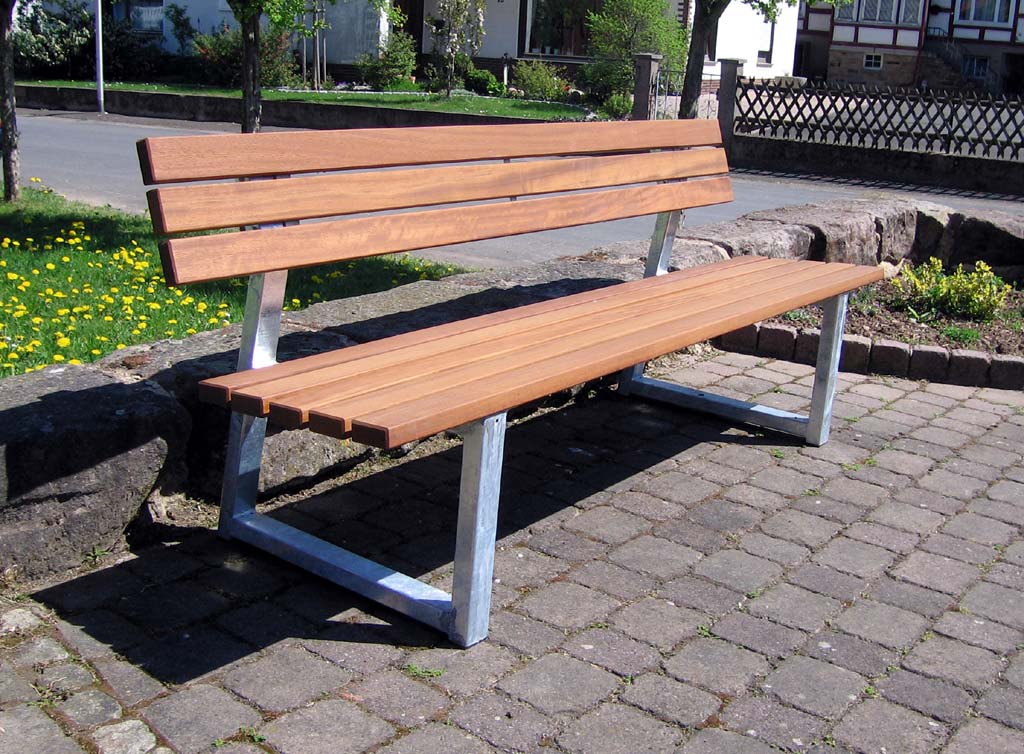 Park- und Gartenbänke