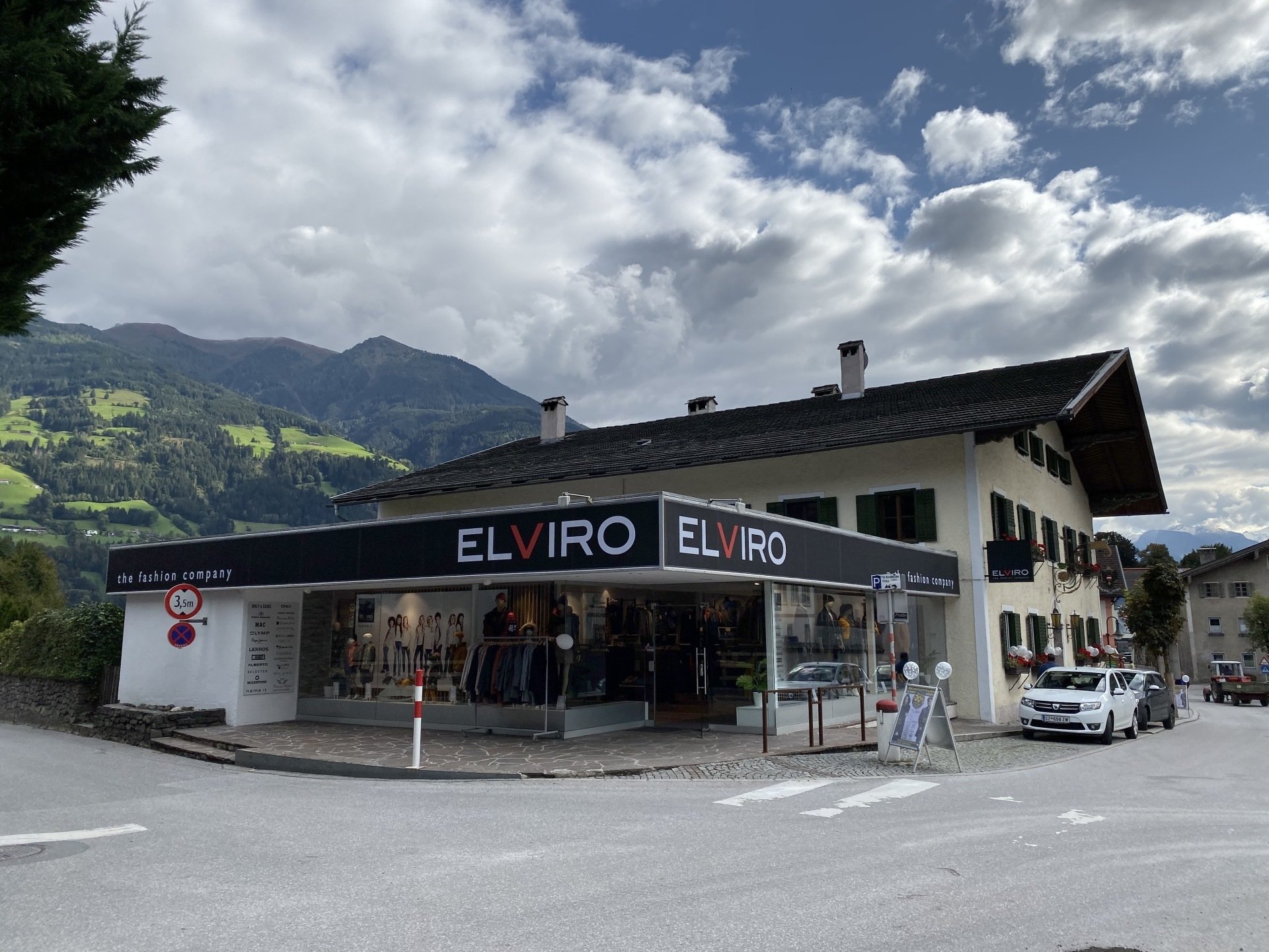 ELVIRO the fashion company Unsere Filialen in Tirol