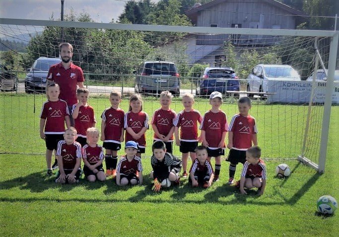 Home [www.fcobernzellerlau.de]