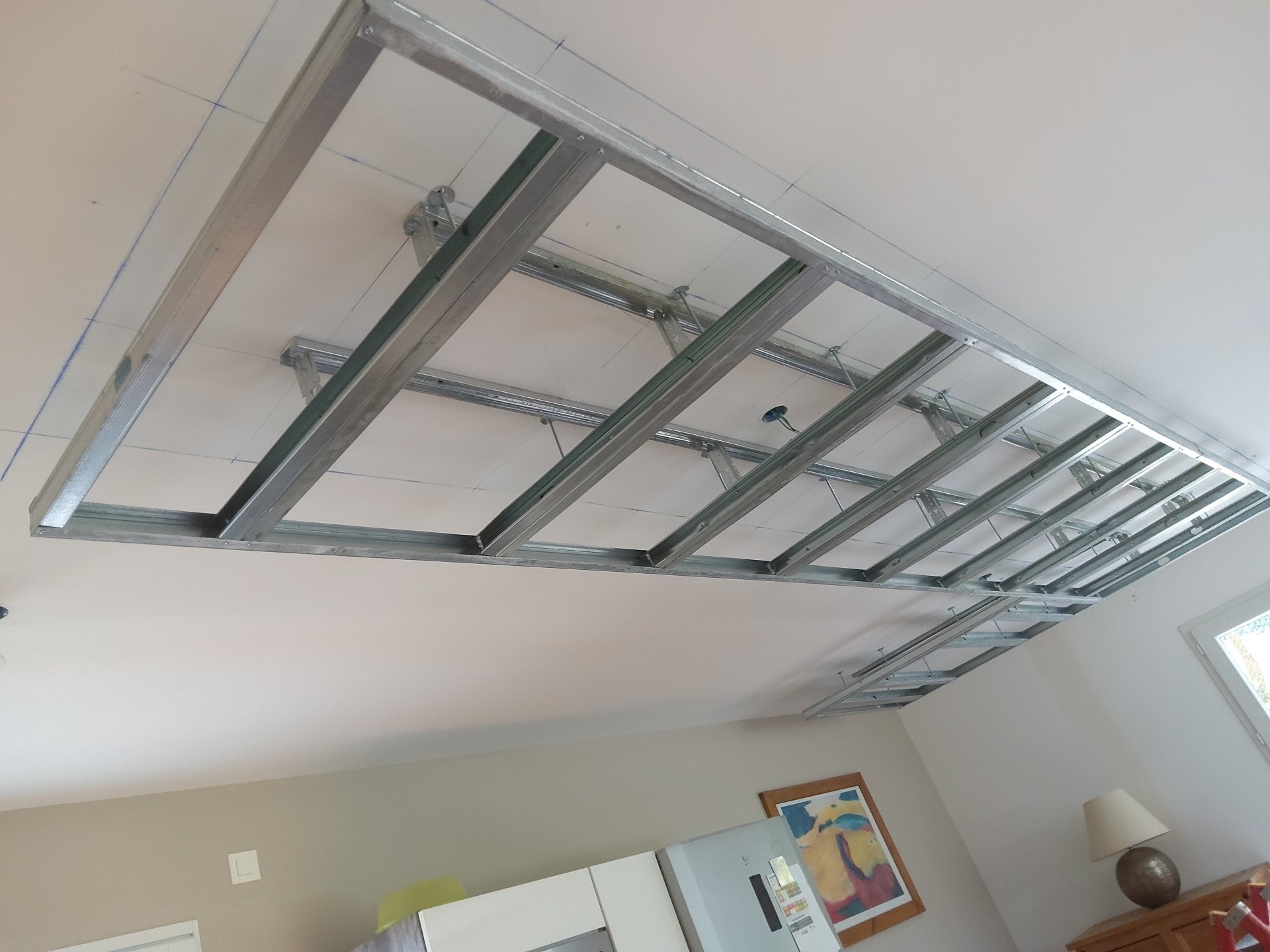 Plafond diffusant ref: Gométrik 10. Pour dalles led 60x60 cm de faux plafond