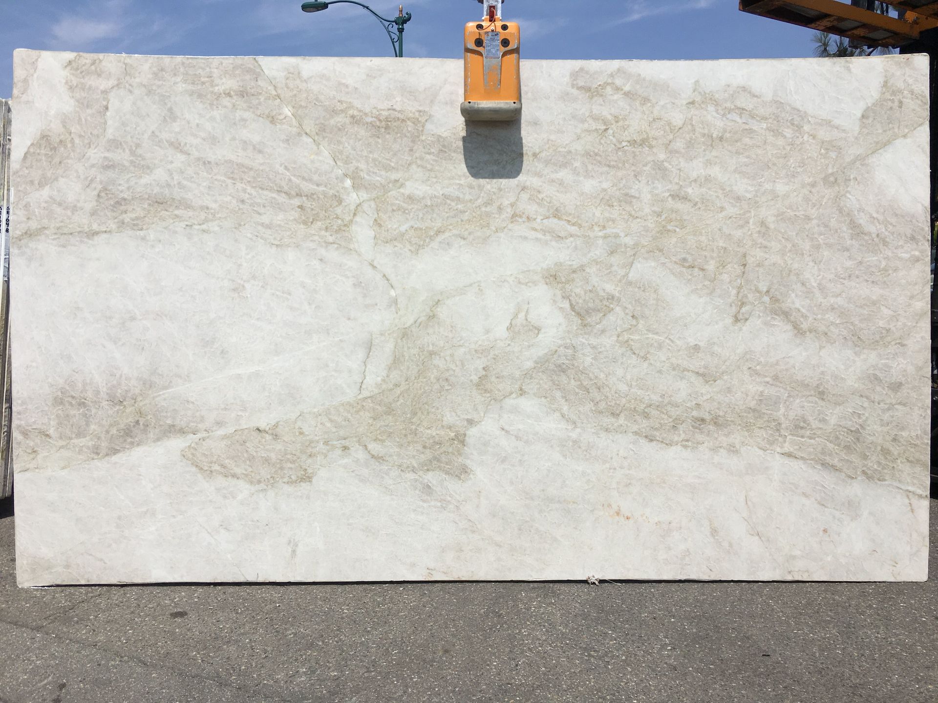 Luxury Marble Wholesale Slabs Los Angeles, CA