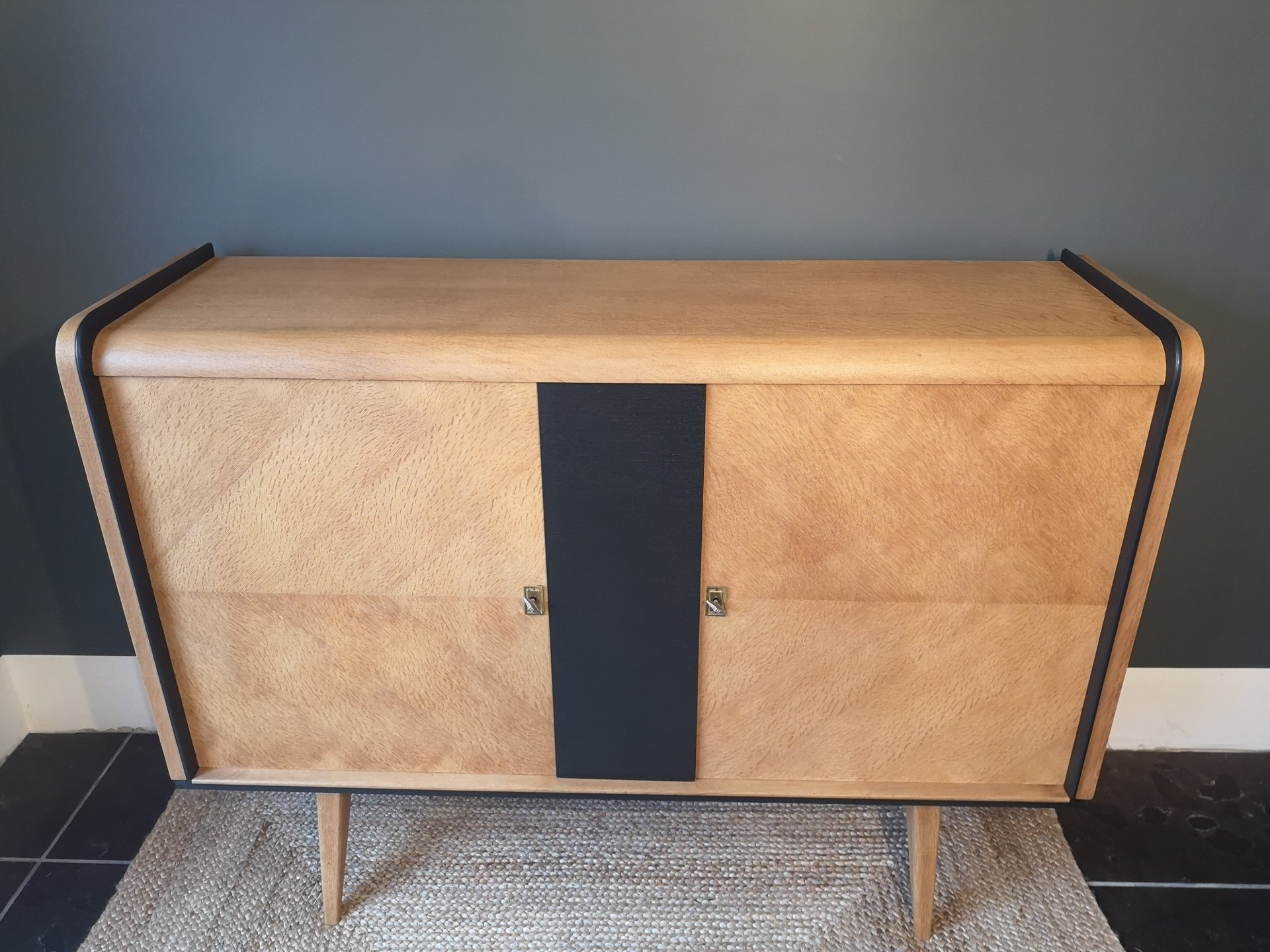 Snap Oups Une Erreur S'est Produite. Veuillez Réessayer Plus Tard Au Charme Désuet Mobilier Vintage Meuble bois vintage