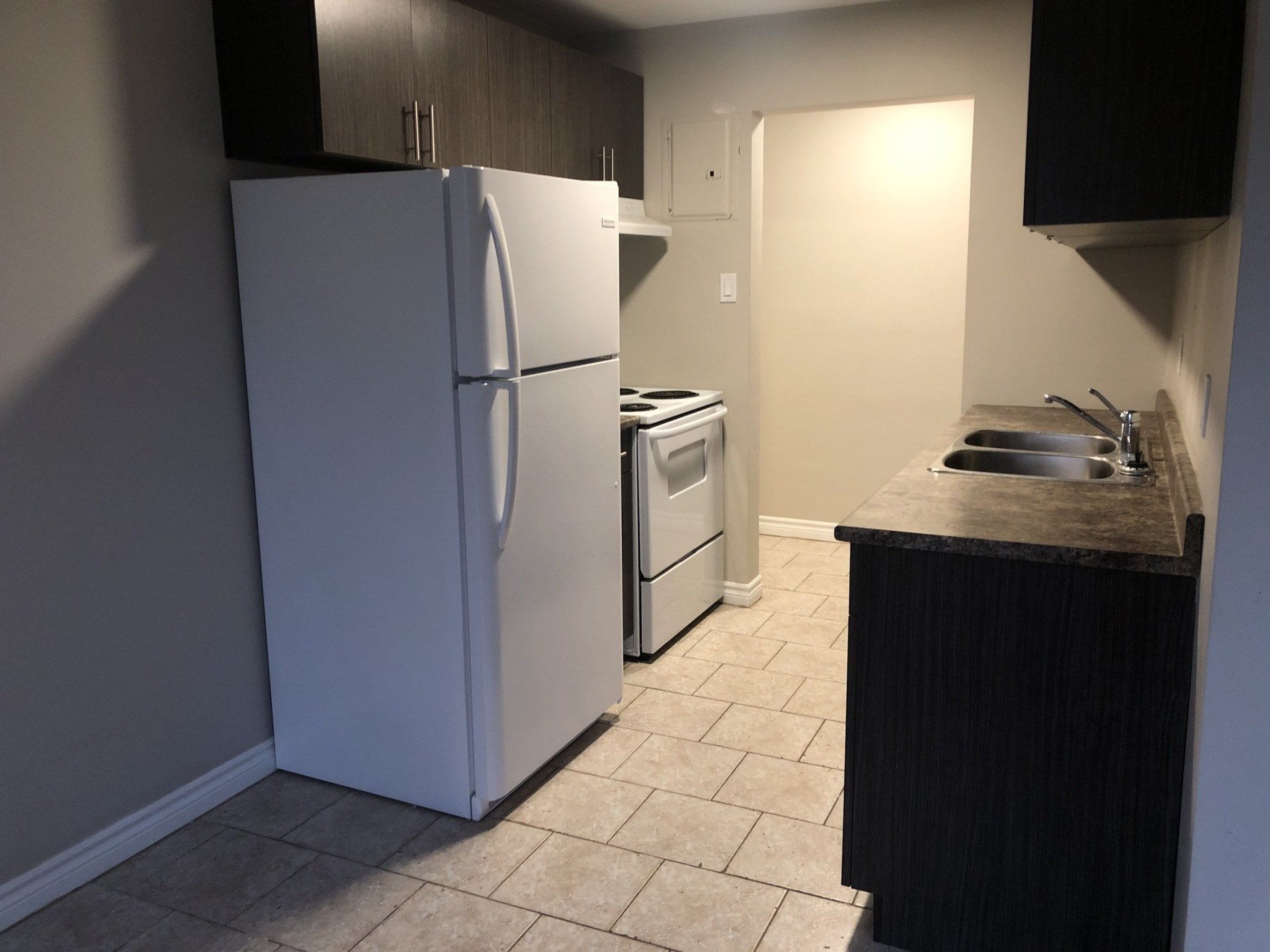 Rent an All Inclusive Renovated Apartment in Sarnia