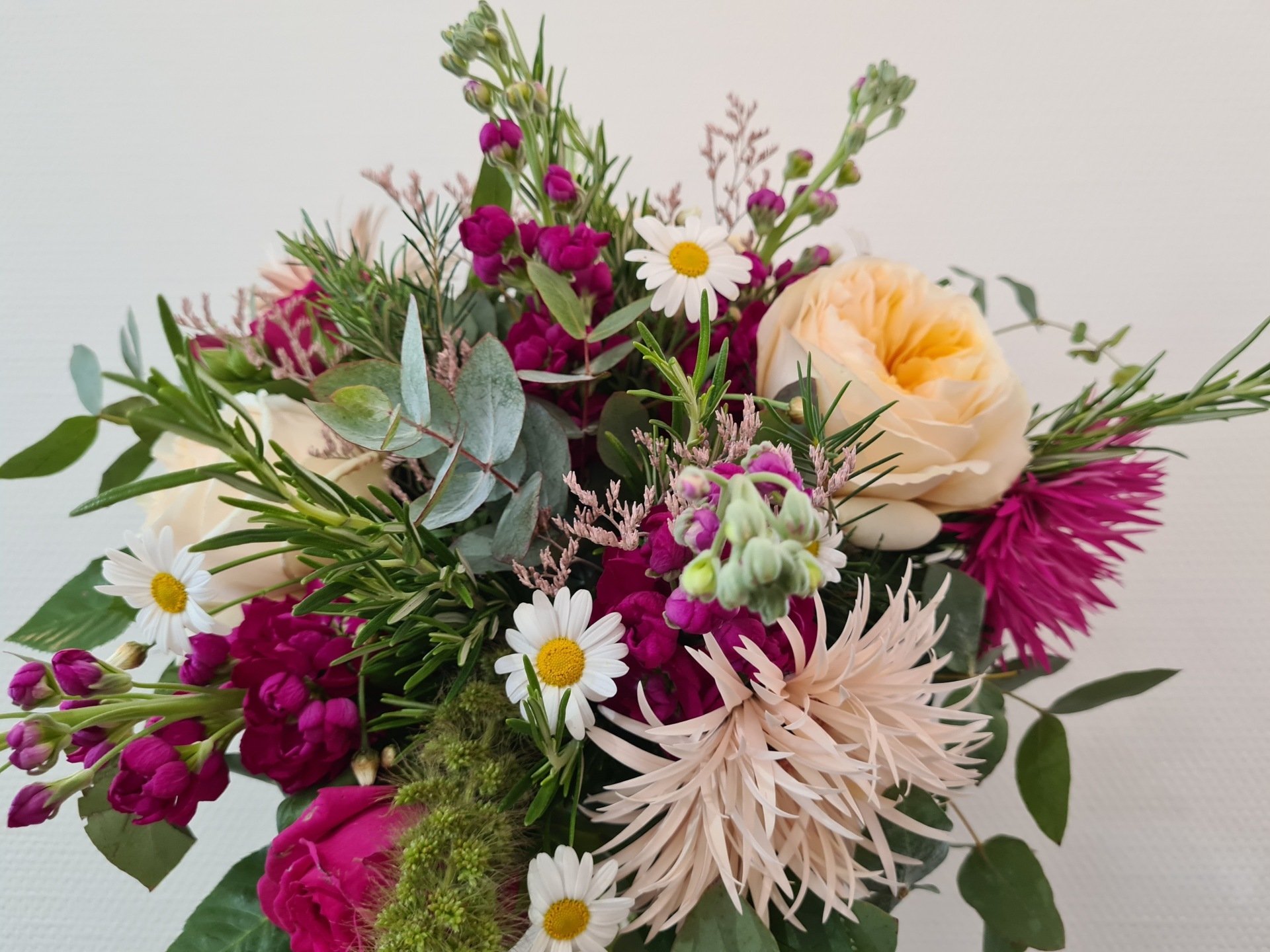 Sandras Blumenstudio Weil der Stadt, Blumenhandel, Dekorationen,
