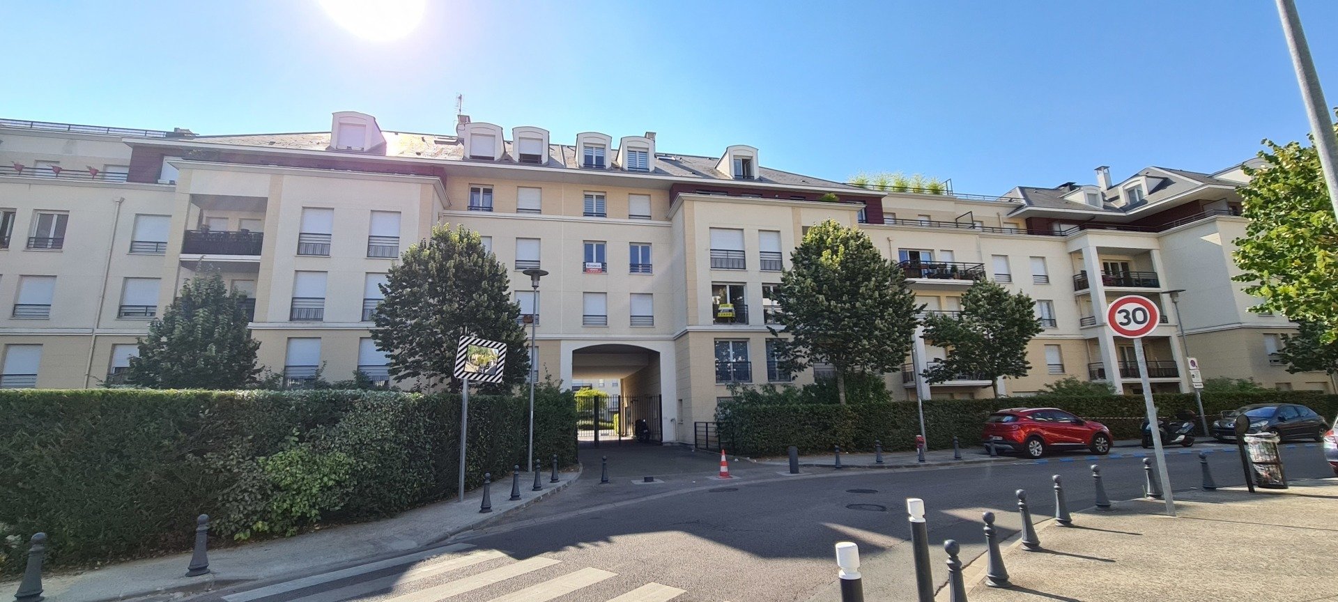 80 Rue Des Ecoles 78955 Carrieres Sous Poissy