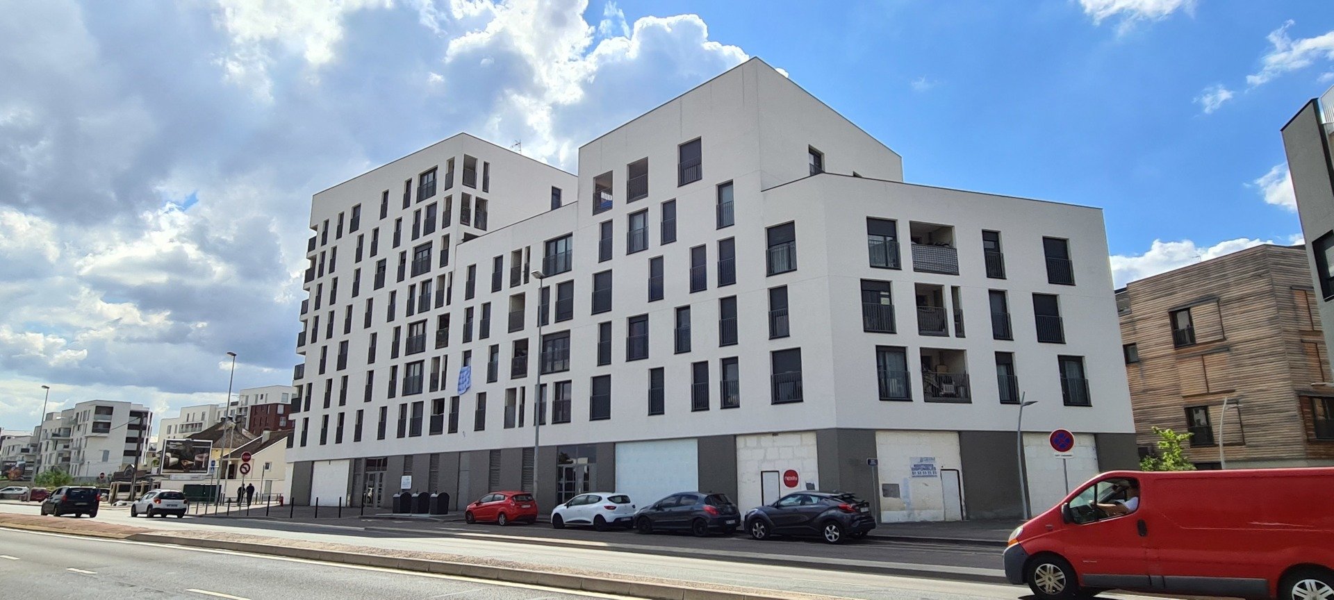80 Rue Des Ecoles 78955 Carrieres Sous Poissy