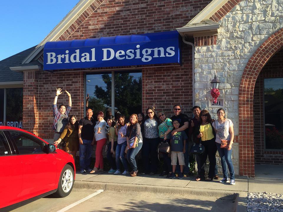  Wedding Dresses,Bridesmaid,Tuxedo Dallas Fort Worth Bridal Boutique
