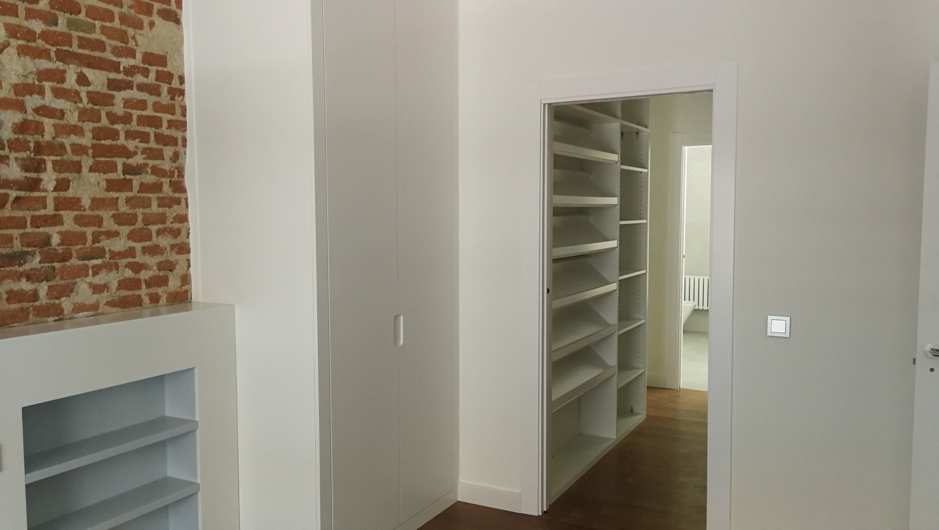 ARMARIOS ABATIBLES Y PLEGABLES