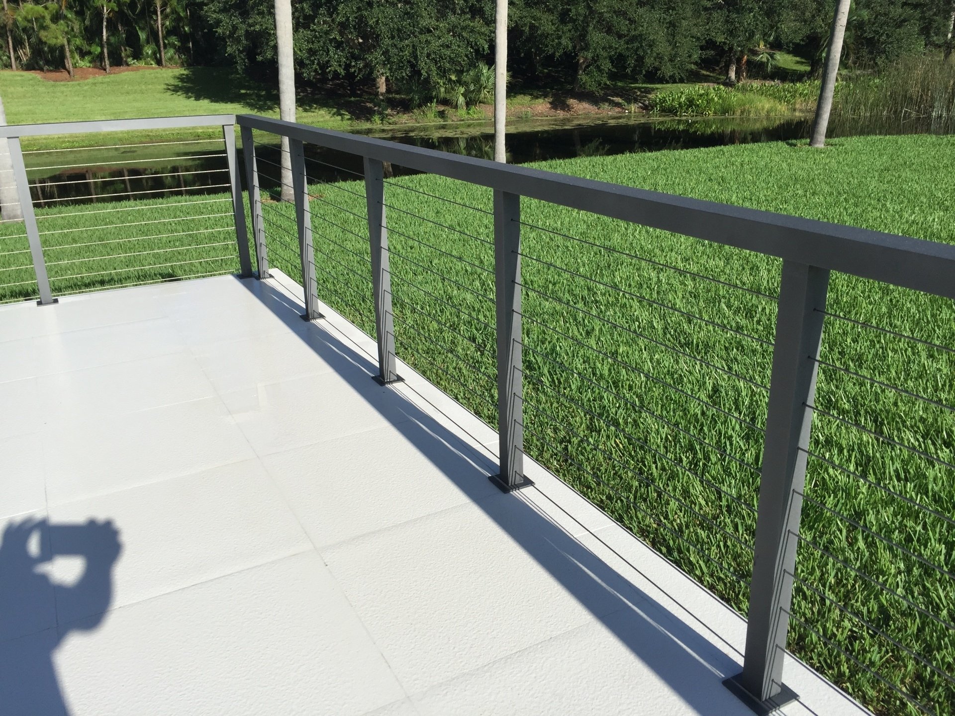 Modern Ext Rail