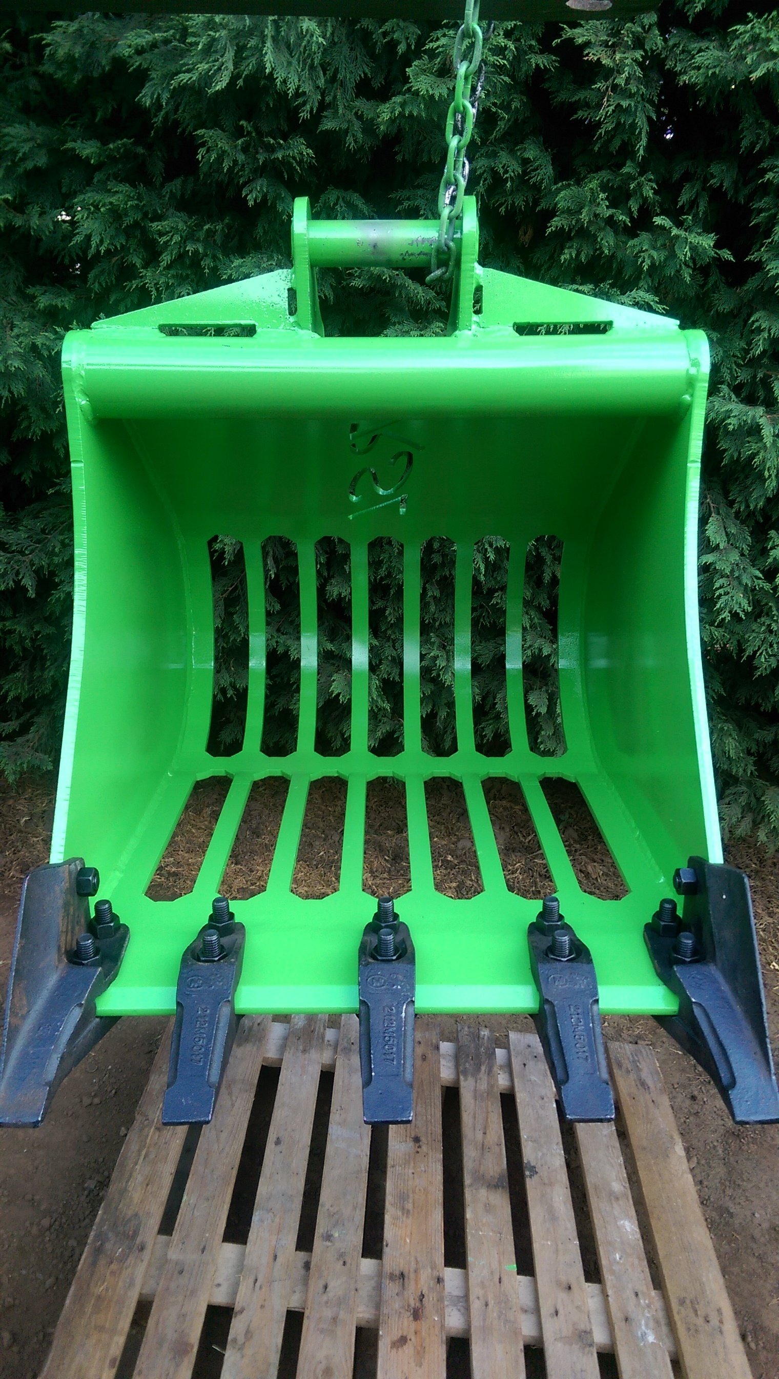 RSL Engineering Excavator Attachments Riddle Buckets