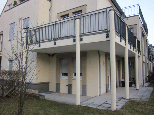 自获得德国工商会的房地产经纪人资质以来,十几年转眼一瞬间,帮助客户克服了一个个困难。