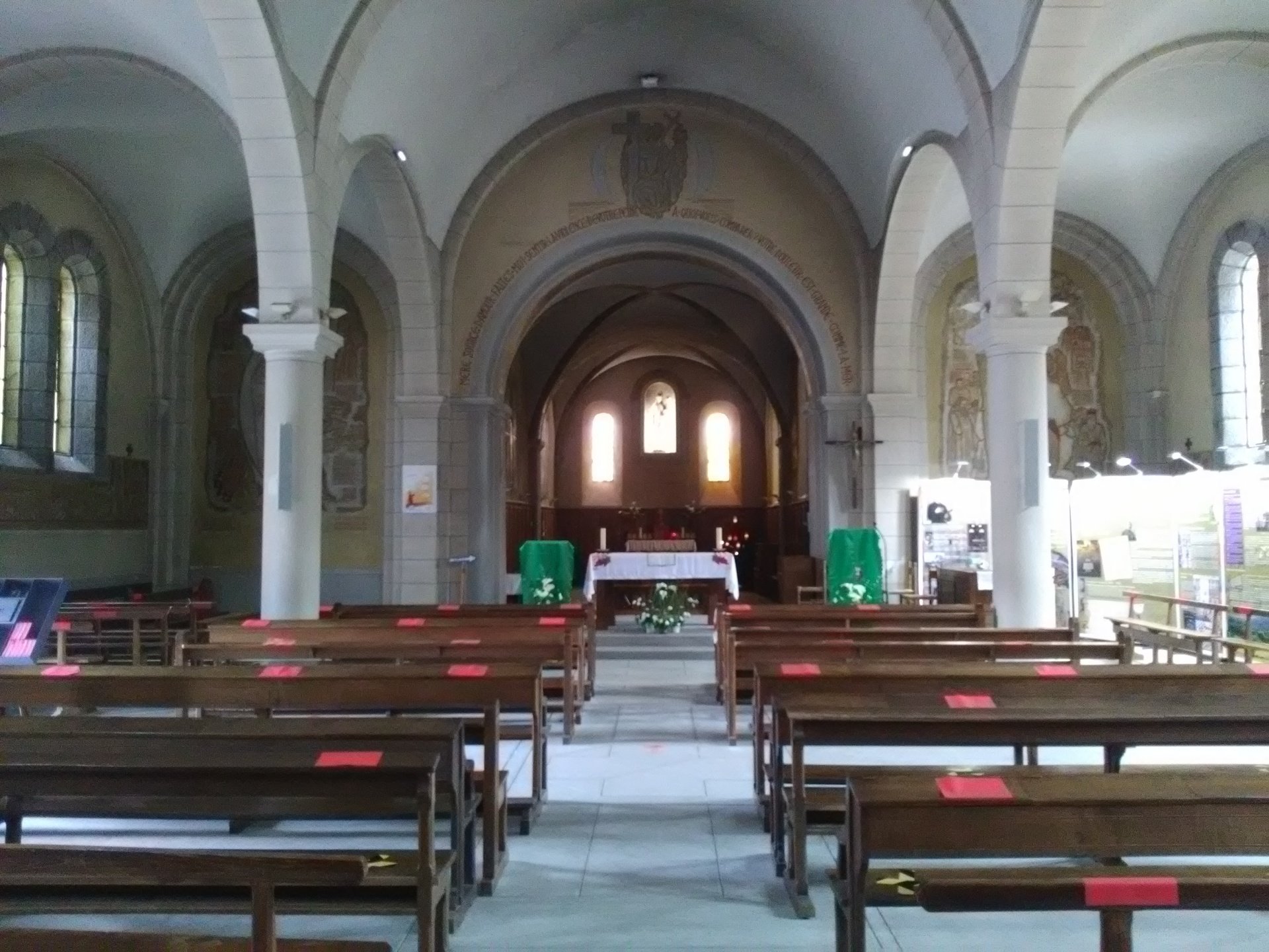Église de village main image 1