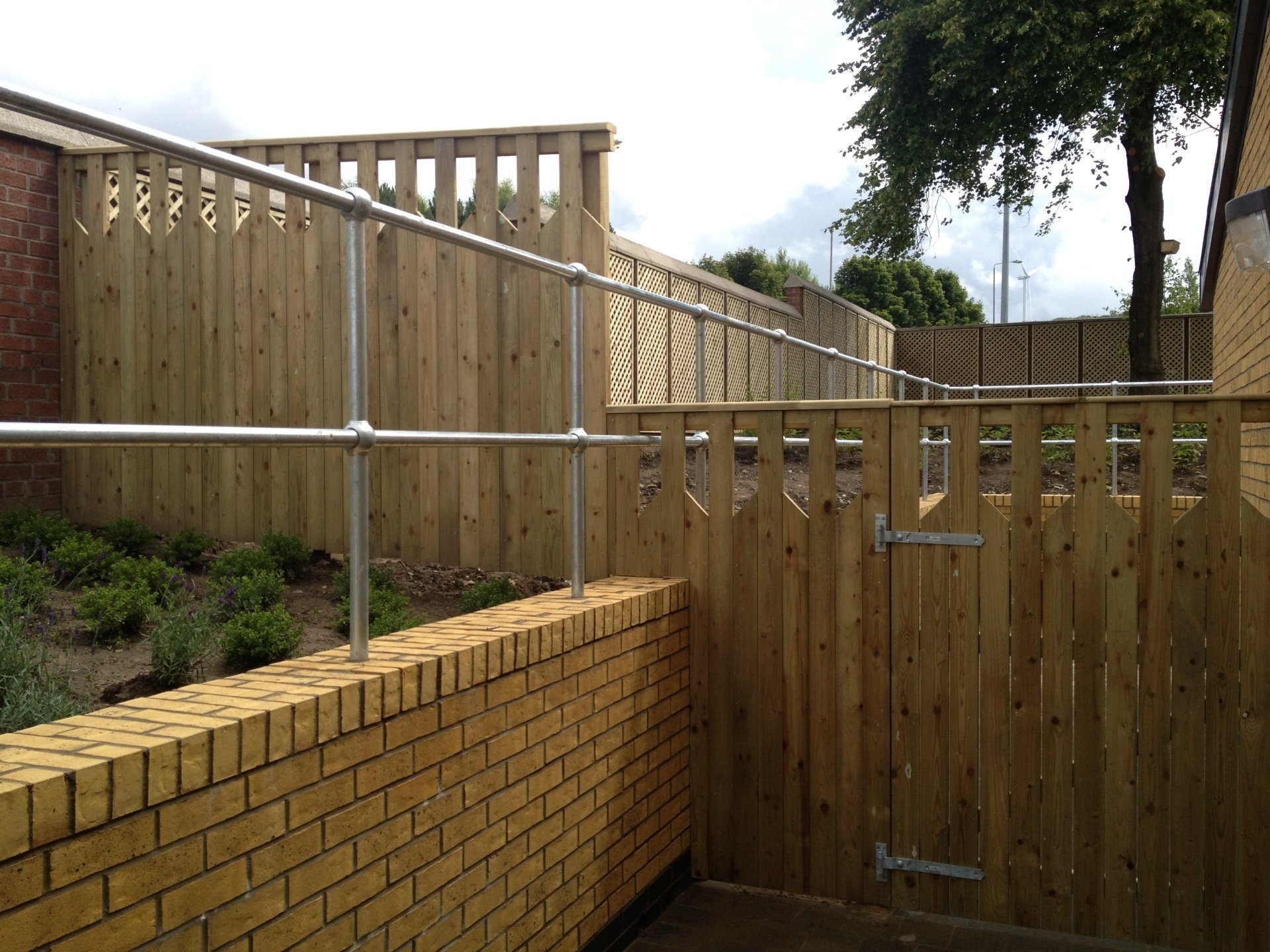 Fencing & Fabrication ¦ Metalwork ¦ West Lothian ¦ Scotland
