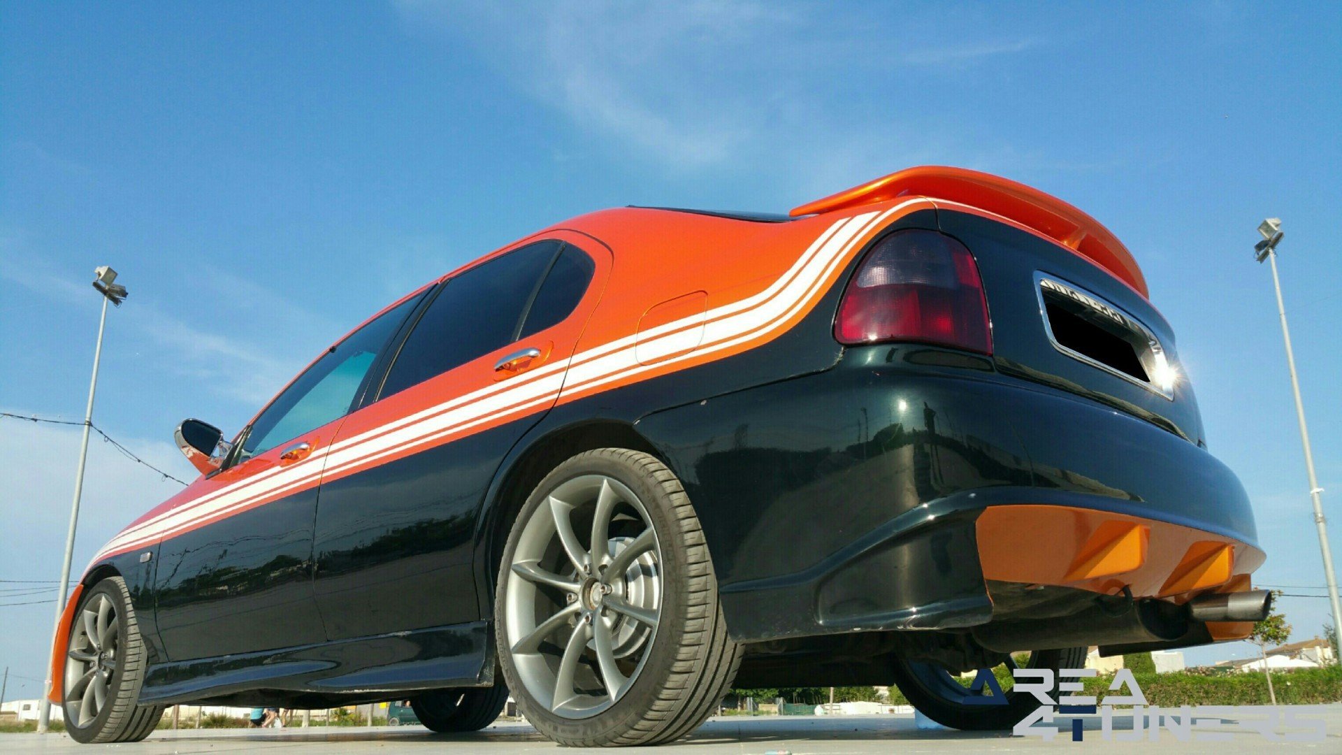 AREA4TUNERS COCHE TUNING ROVER 400 LORD
