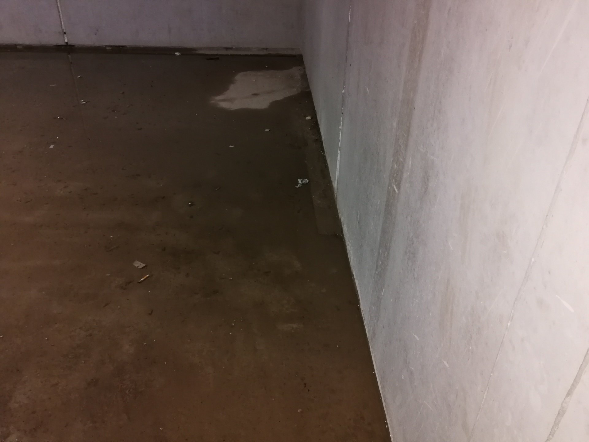 Kellersanierung, feuchte Wände abdichten Nürnberg