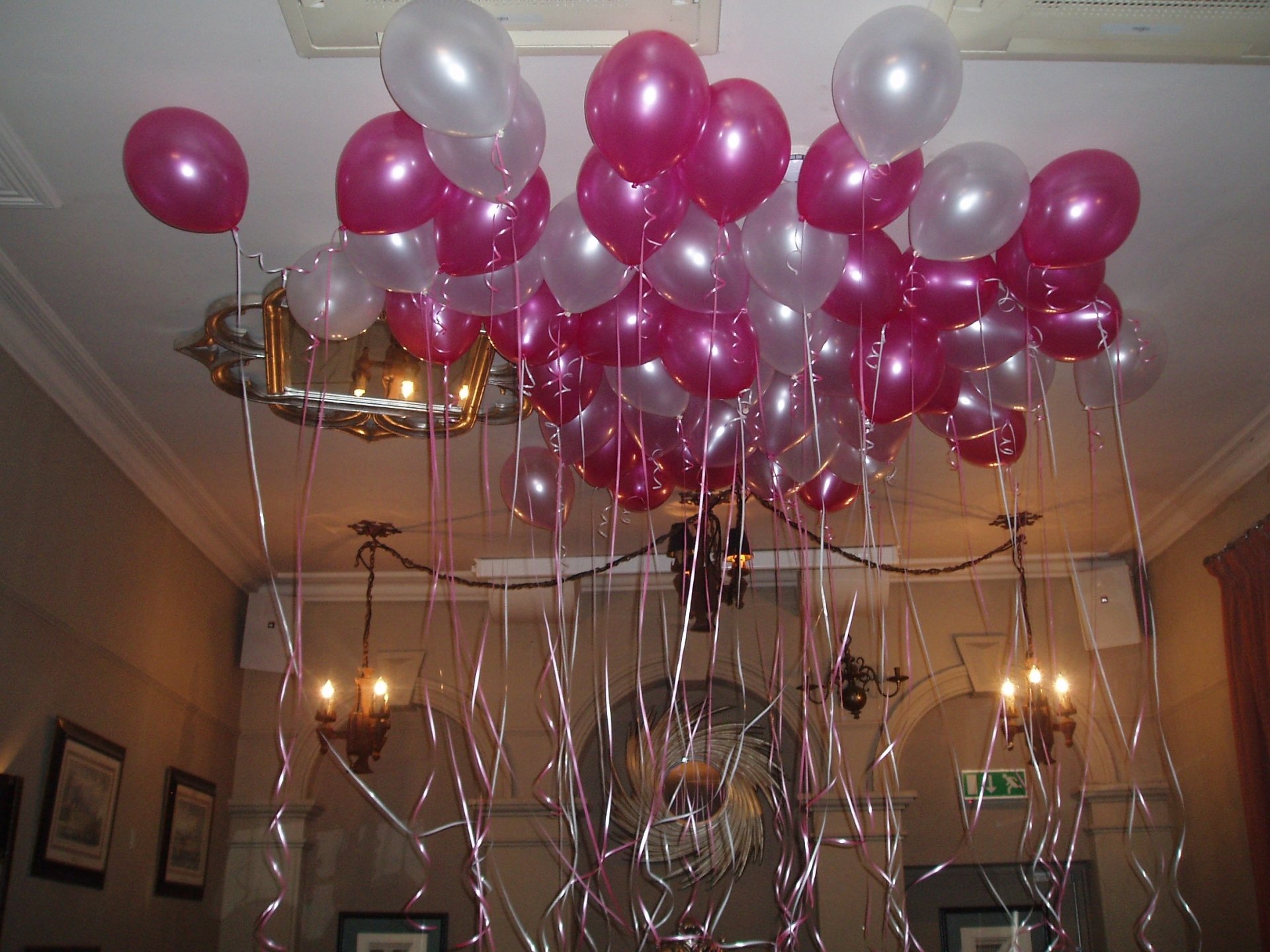 Balloon decorating for all events in Milton Keynes.