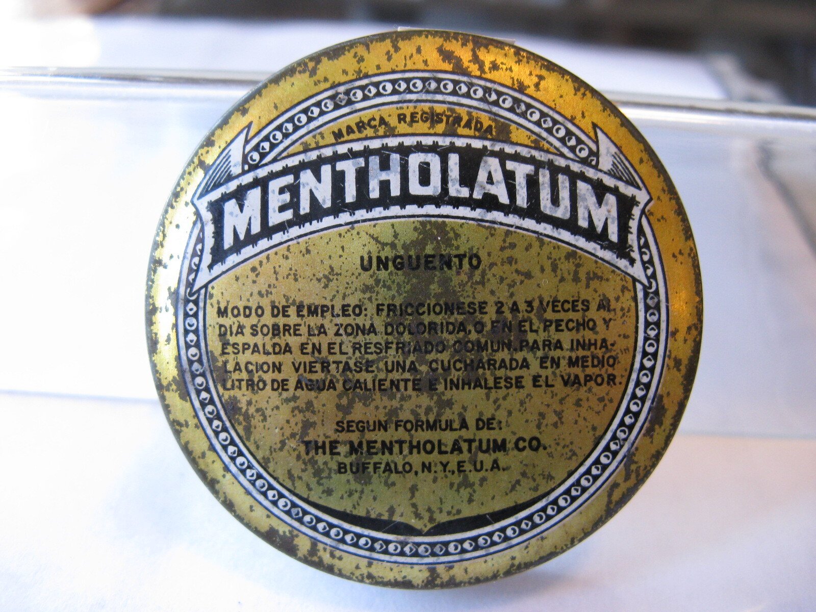 MENTHOLATUM