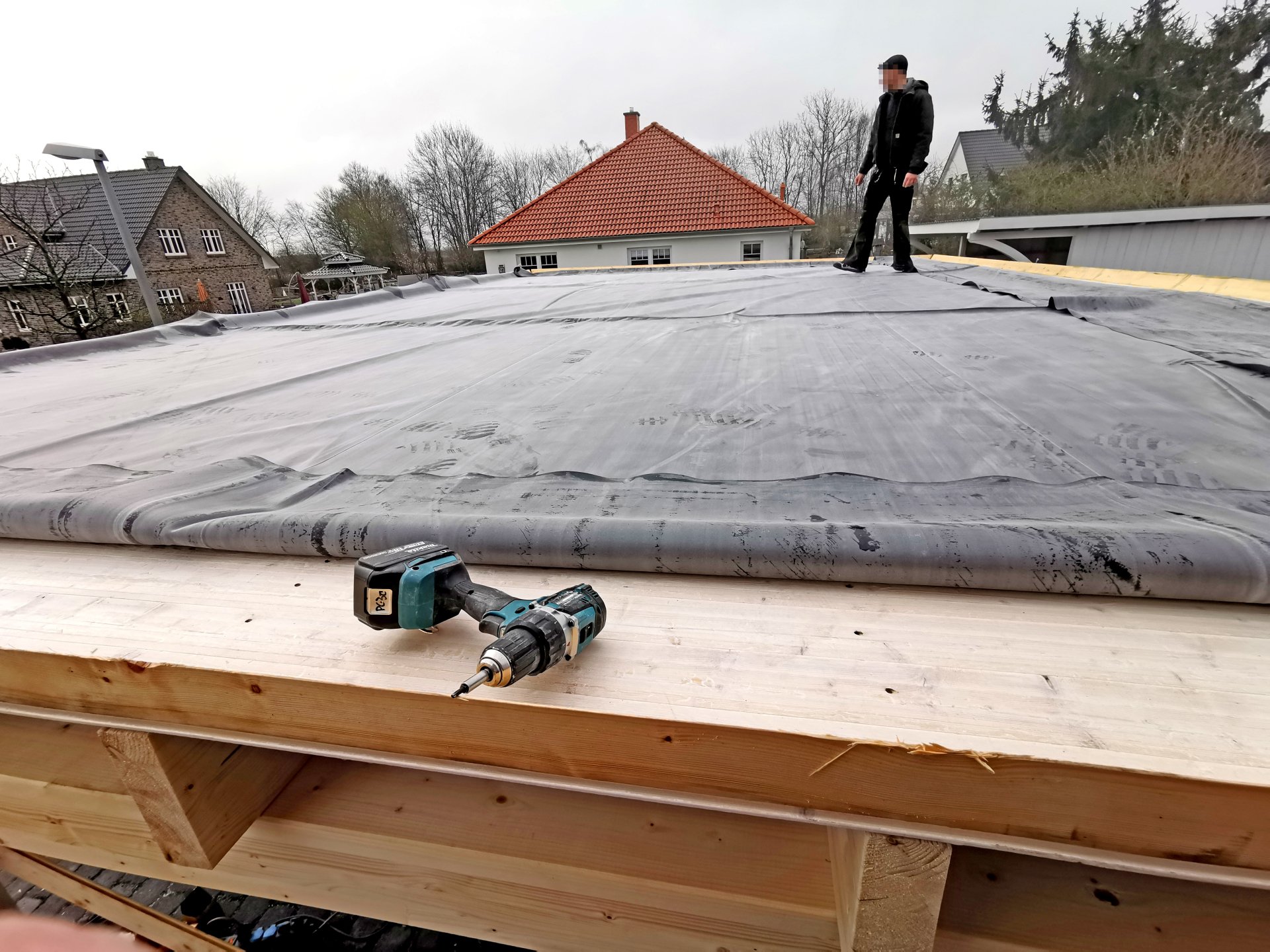 Flachdach Neu / Die DachSpezialisten für Dachsanierungen