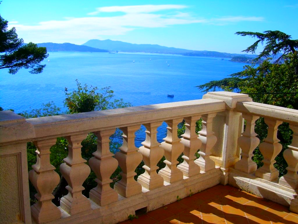 Vente achat appartements maisons à Toulon Le Mourillon