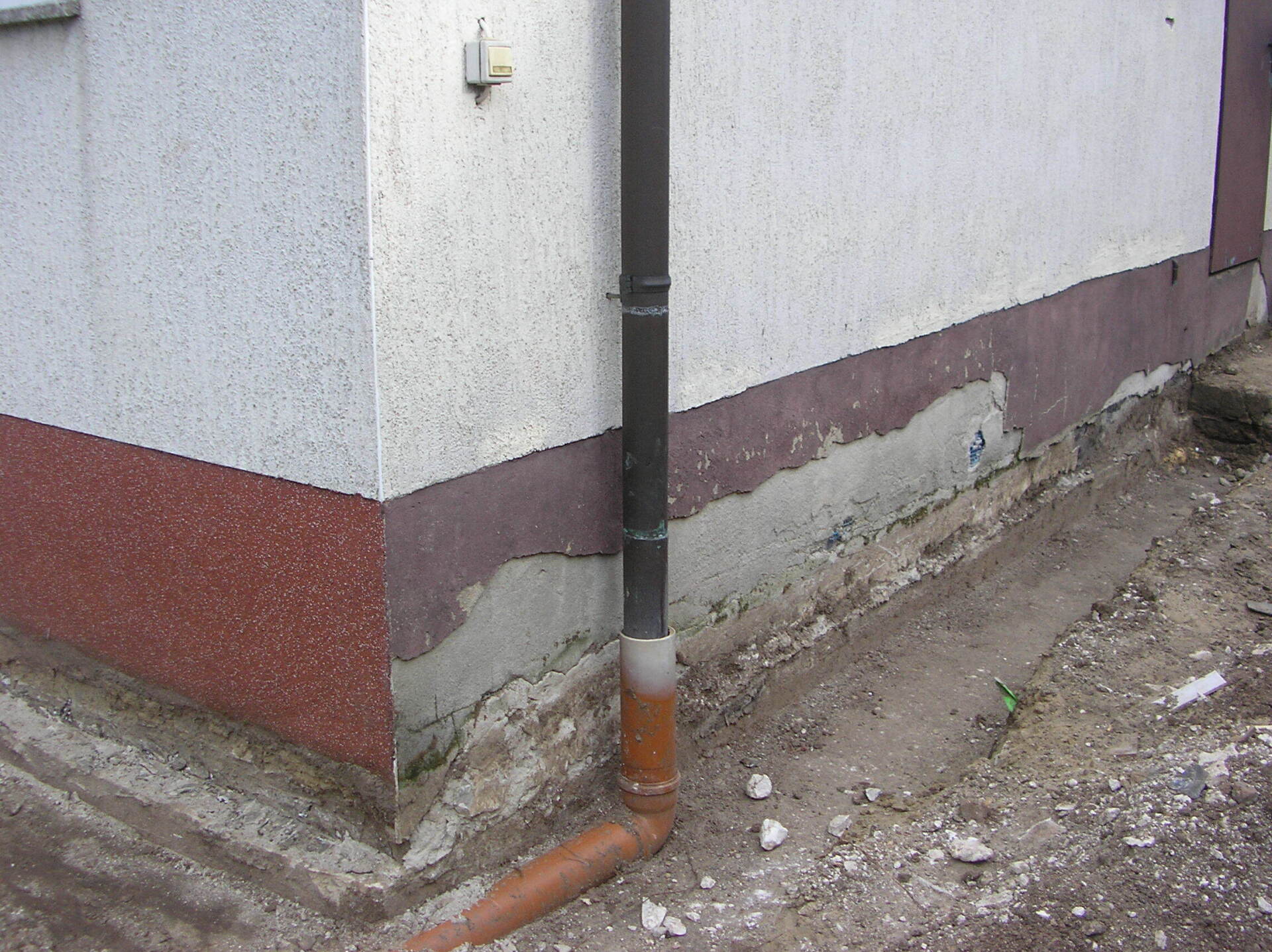 Schimmel, feuchtigkeit im haus, Keller trockenlegen