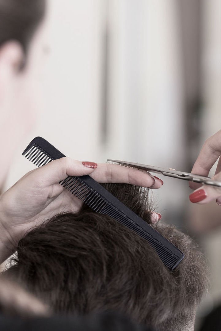 Exclusively Male Salon Men’s Salon Haircut Cincinnati, OH