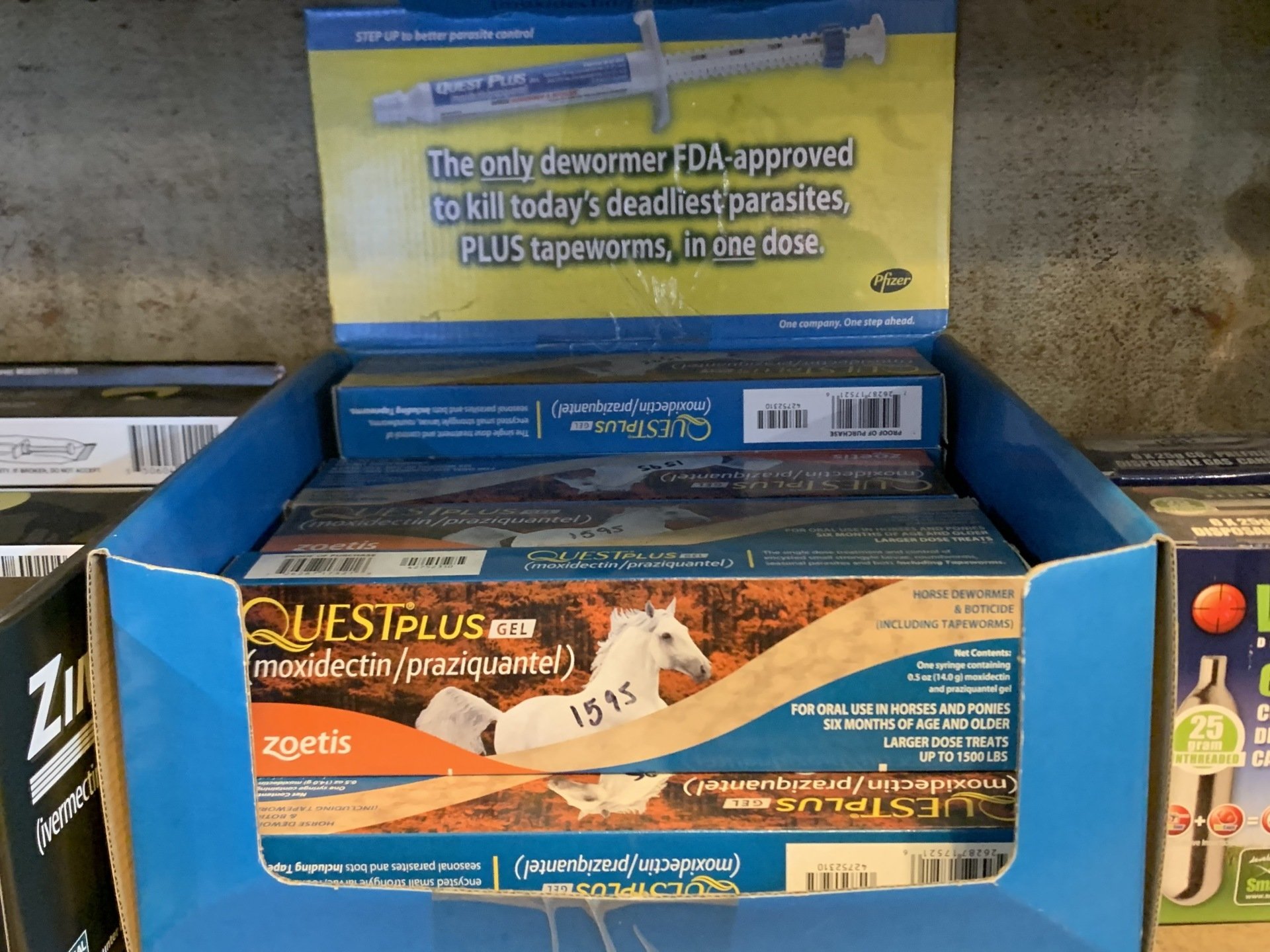 Livestock Medications & Supplements