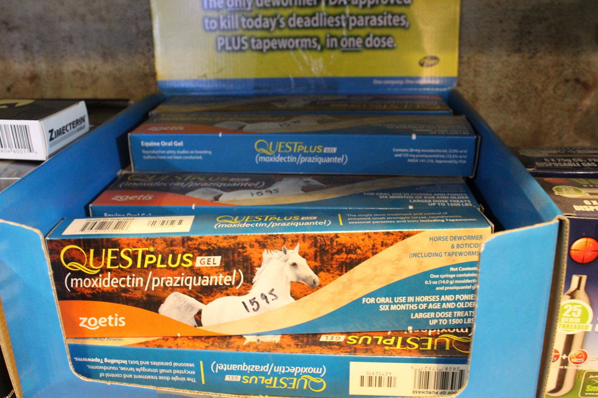 Livestock Medications & Supplements