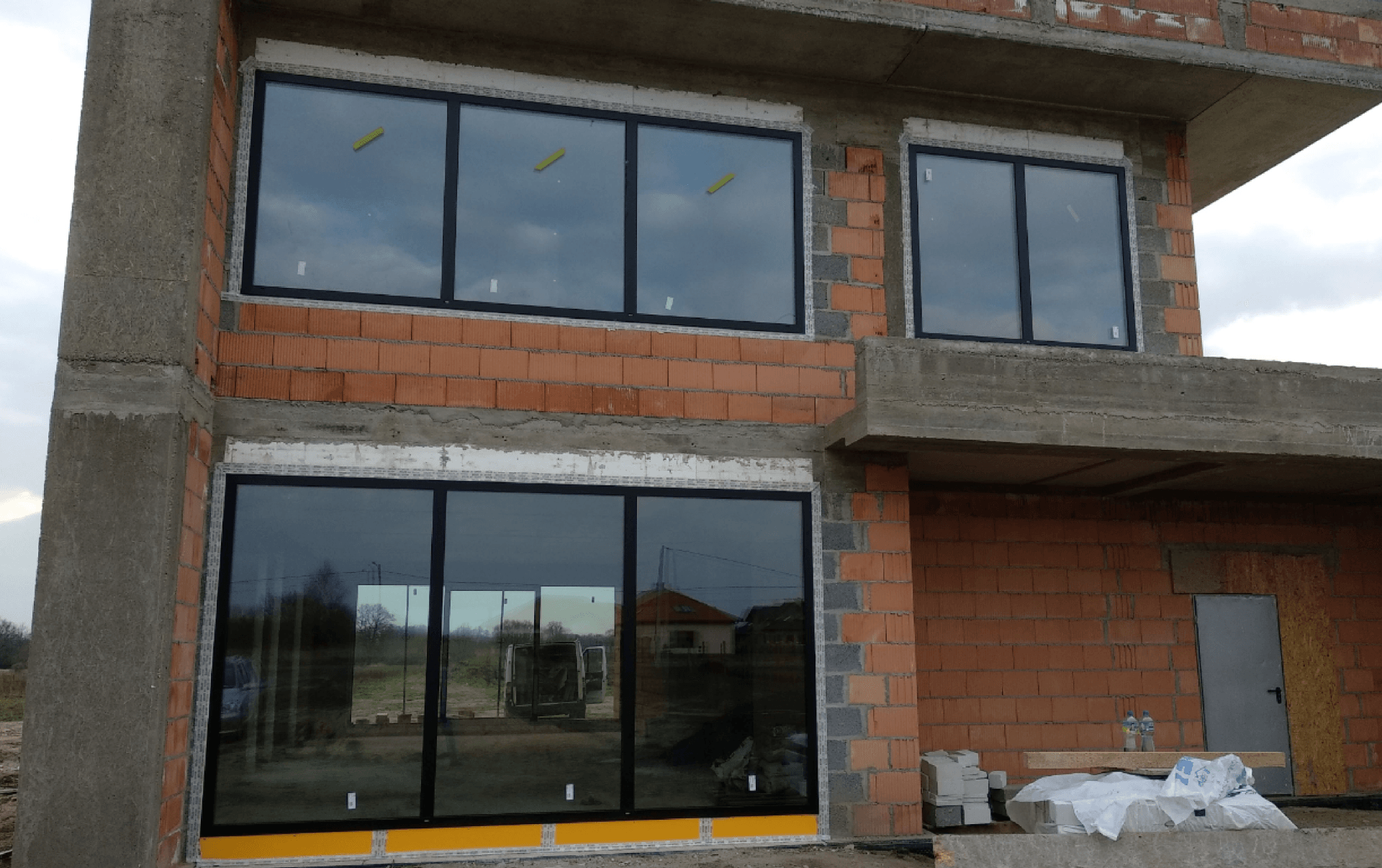 Fenster /Türen/ Garagentore