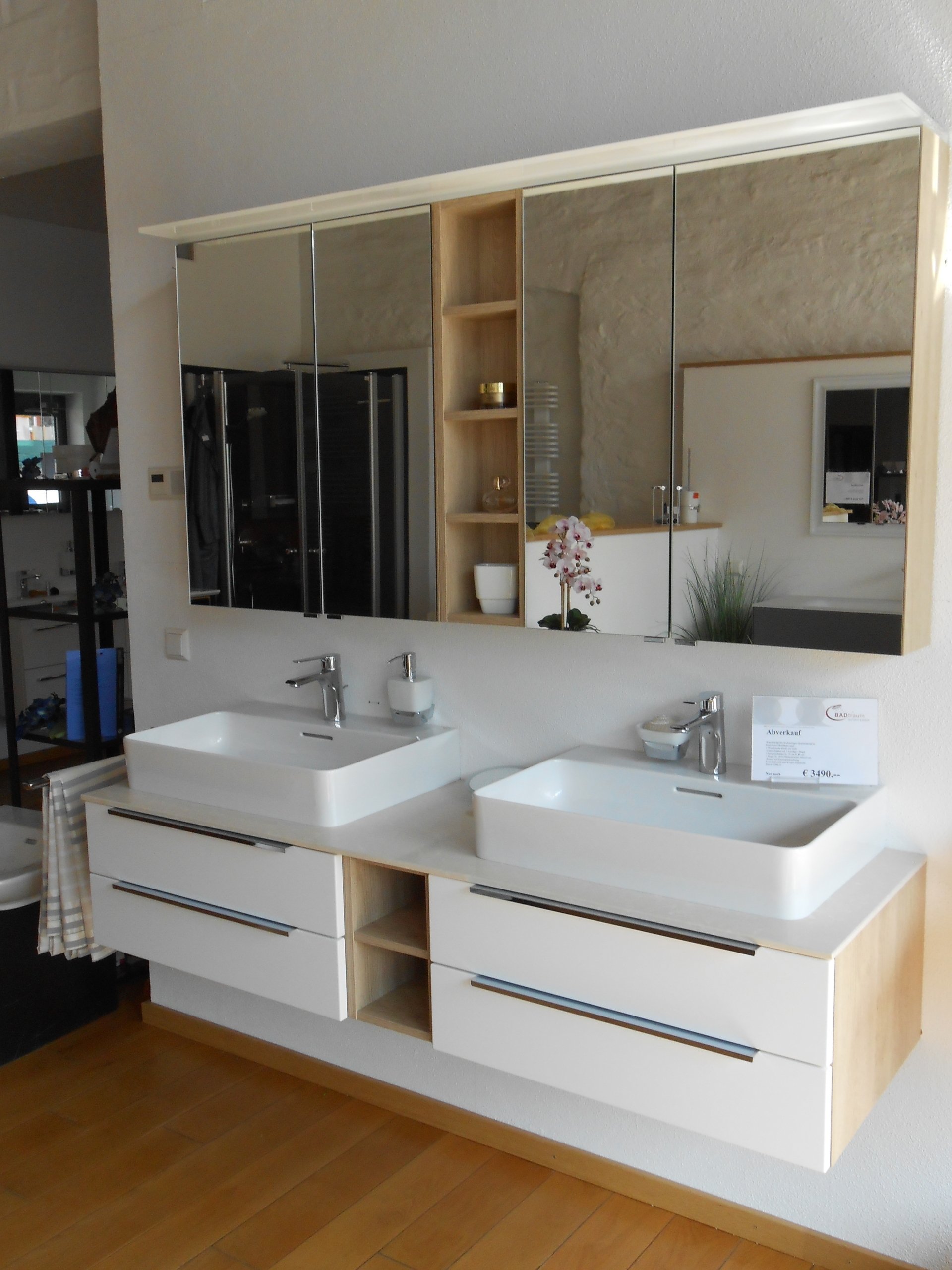 Aktuelle Ausstellung-Abverkäufe