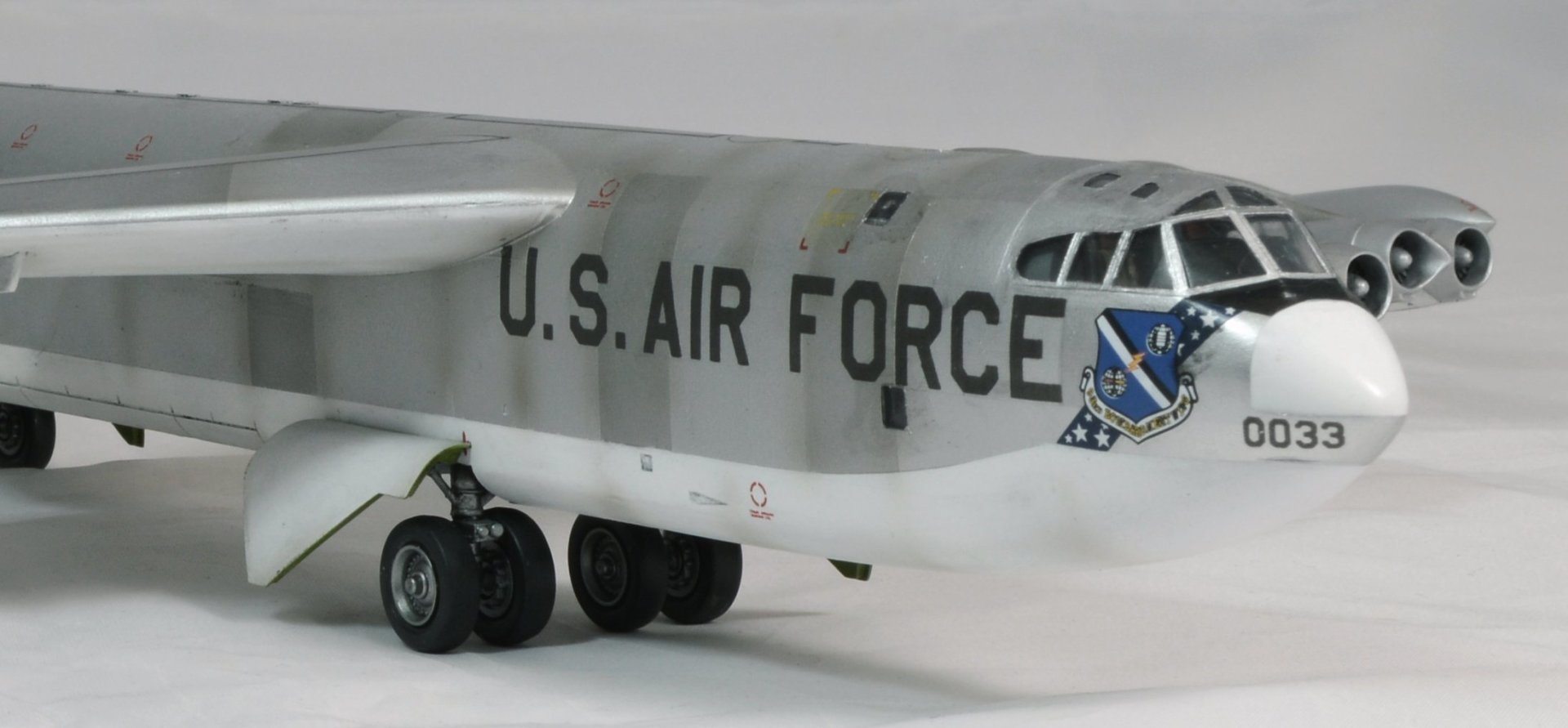 Boeing B-52F Stratofortress