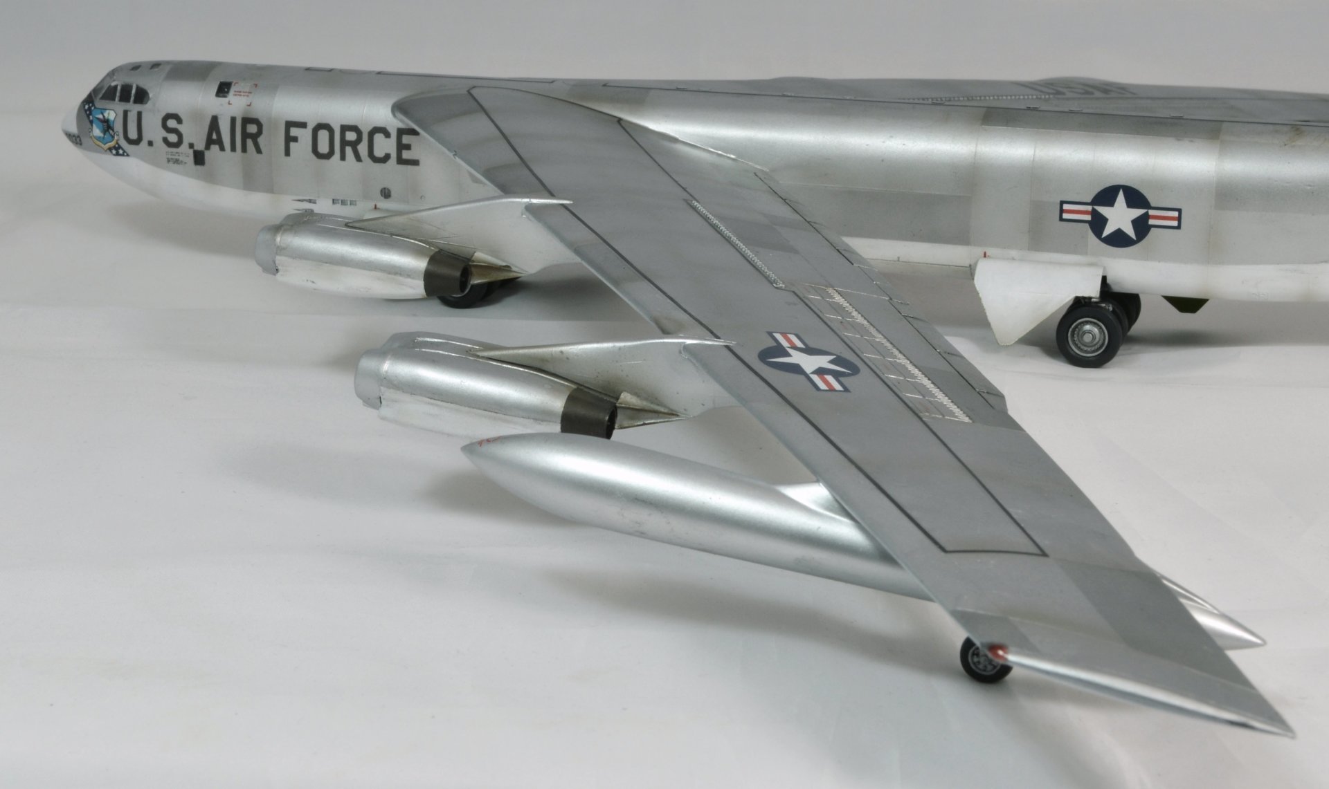 Boeing B-52F Stratofortress