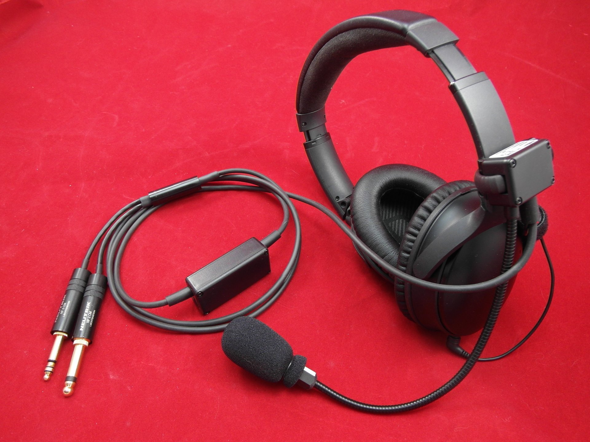 AvMike Pilot Microphone Kit
