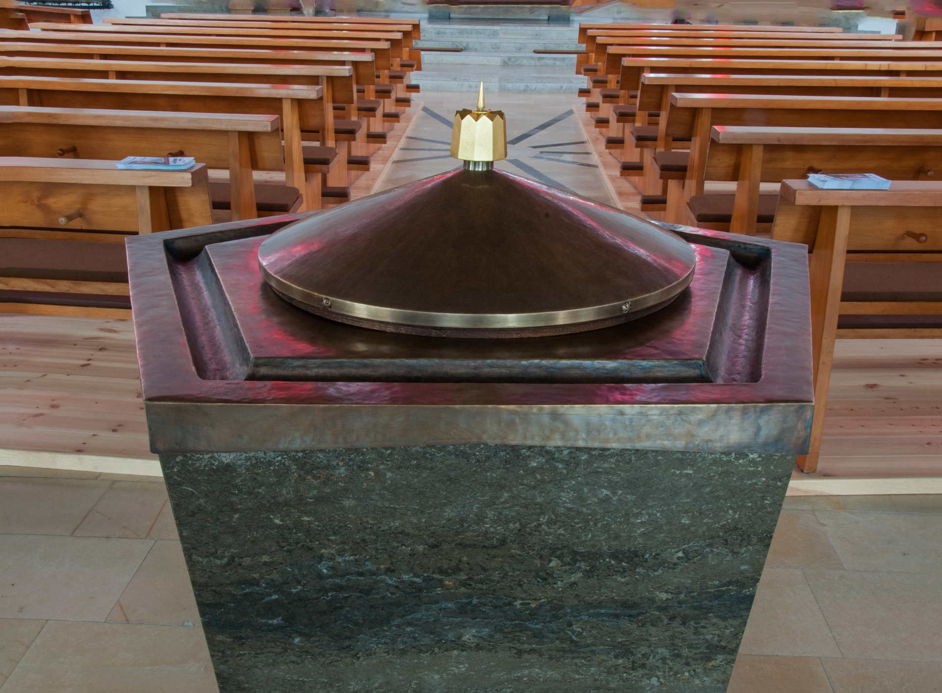 taufsteine-taufsteindeckel-kirchenausstattung-bistum-fulda