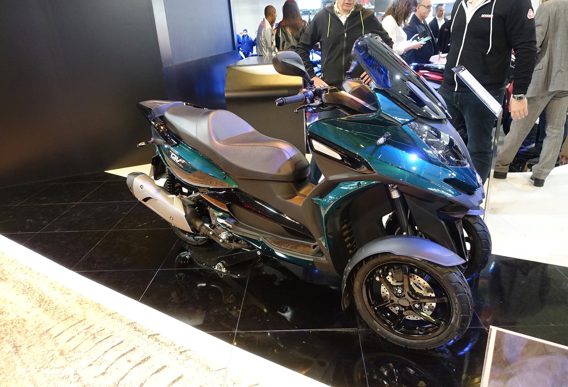 Nos MaxiScooters disponibles Versailles MG SCOOTERS