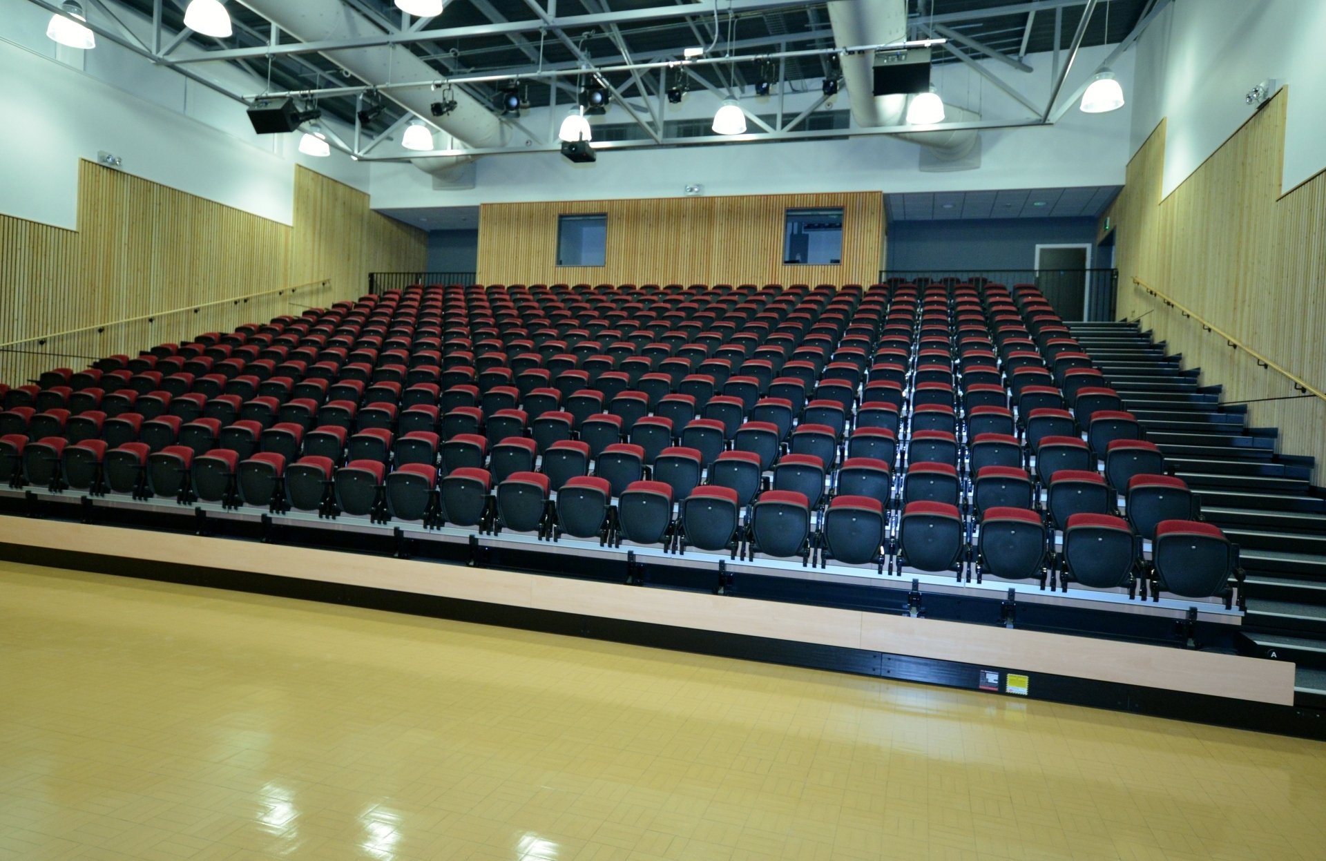 Redborne Upper School - Hall