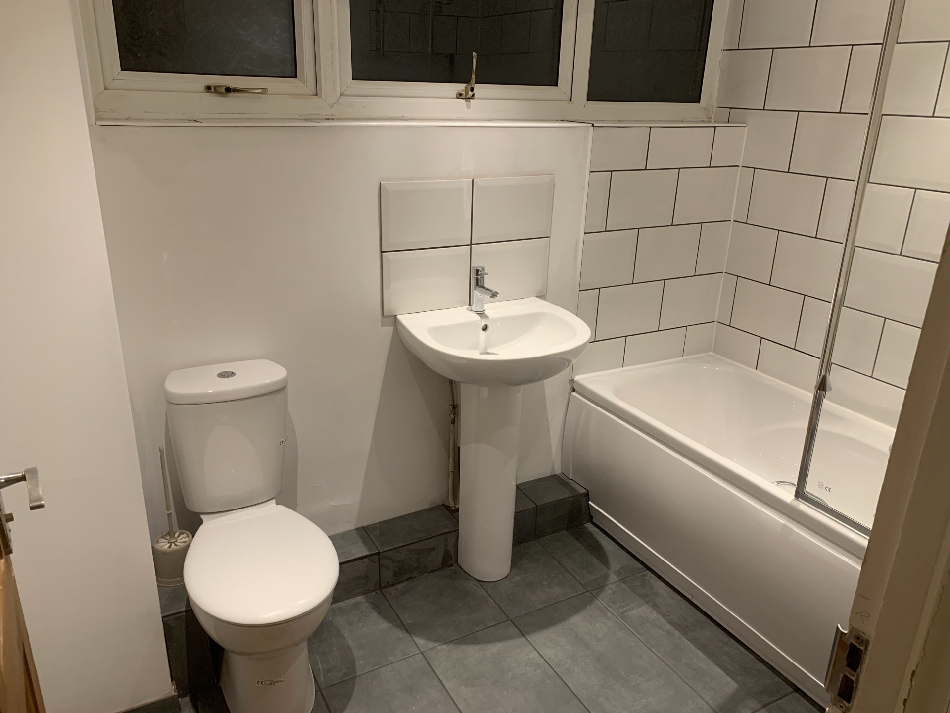 Gallery – High Wycombe Handyman | Bathroom Fitters, Light Installation