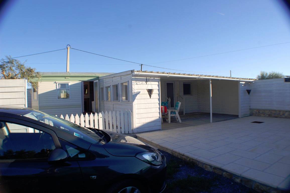 Mobile Homes & Static Caravans for sale on a residential site in Portugal