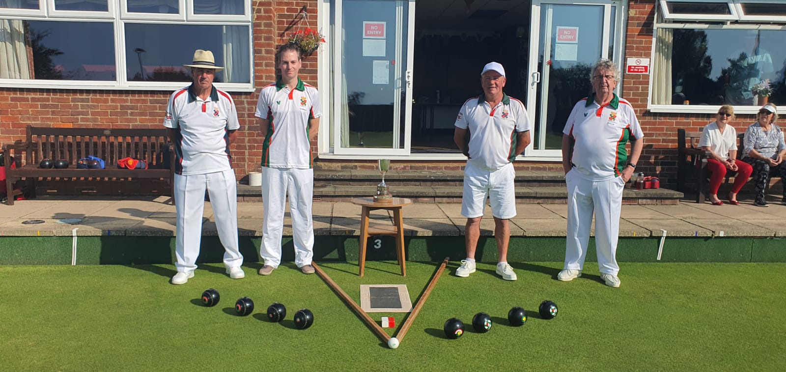 Earls Barton Bowls Club