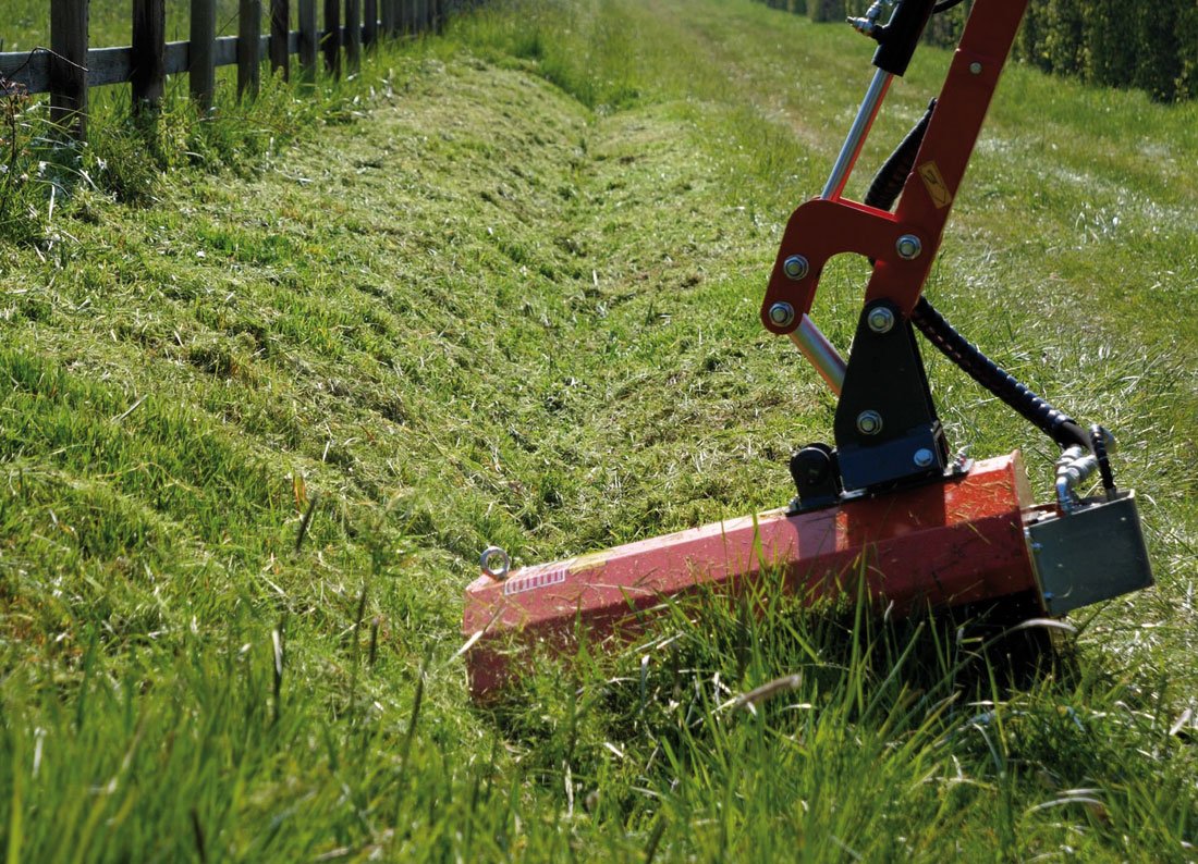 Taille-haie hydraulique VIPER pour tailler les haies champêtres, les