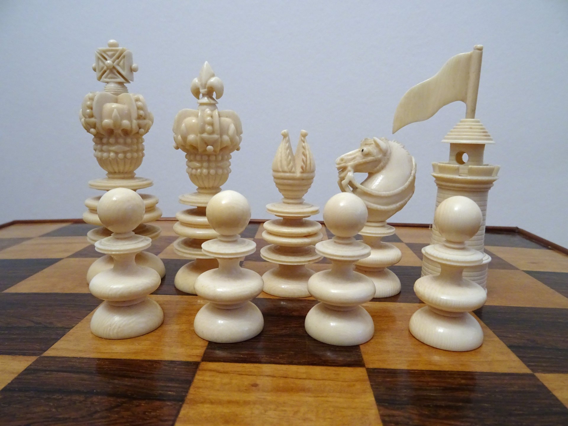 english-ivory-chess-set-charles-hastilow-ca-1850